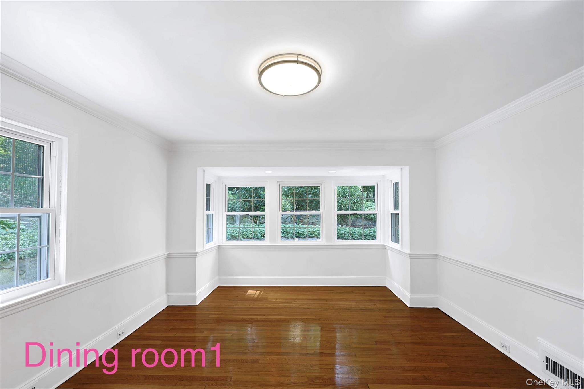 38 The Oaks – For Sale photo 8