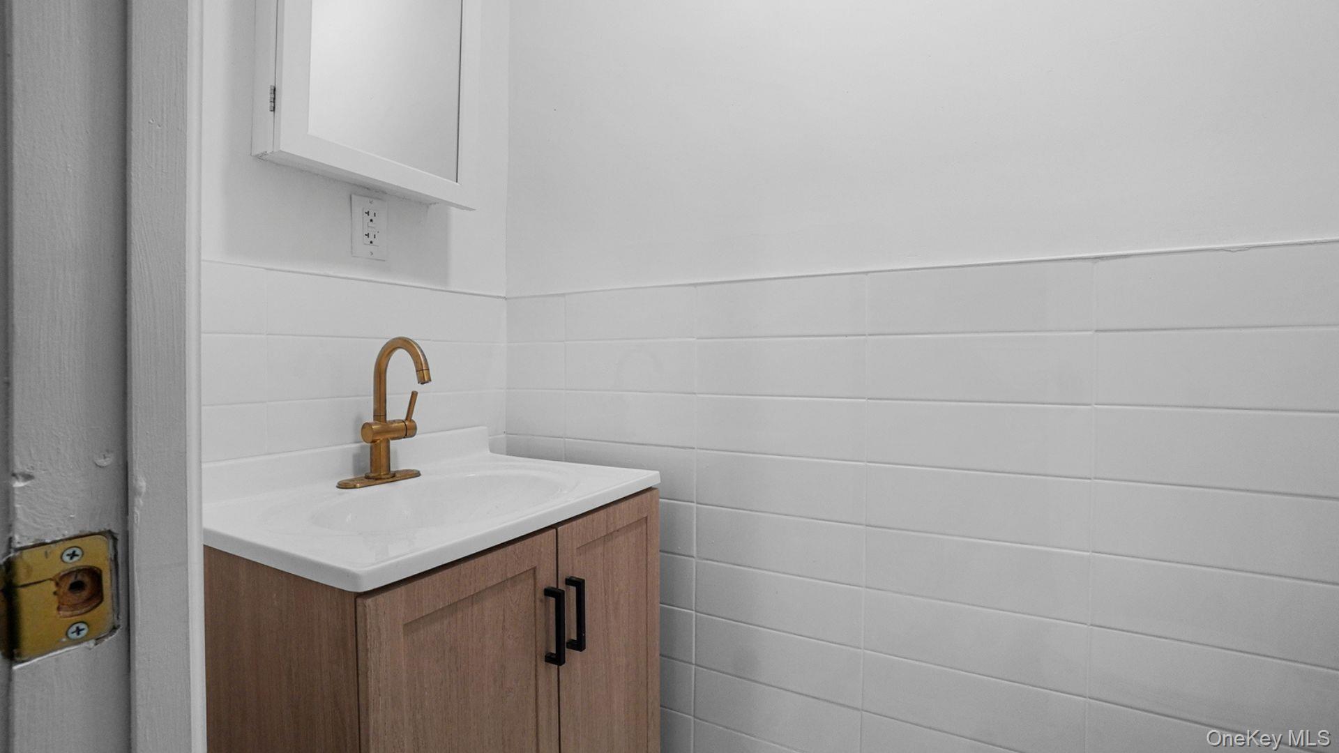 414 E 182nd Street – For Sale photo 16