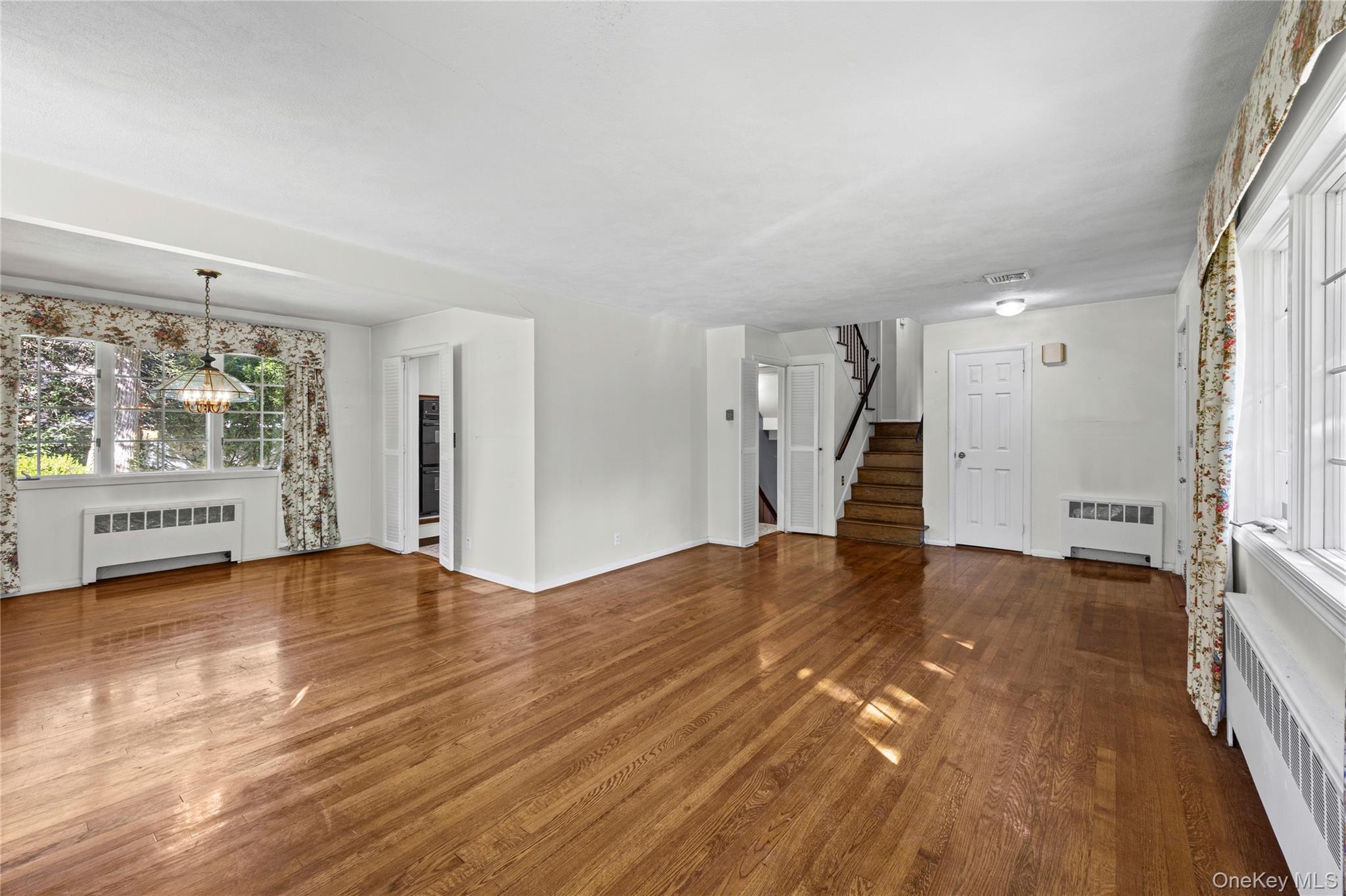 64 Wyoming Drive – For Sale photo 8