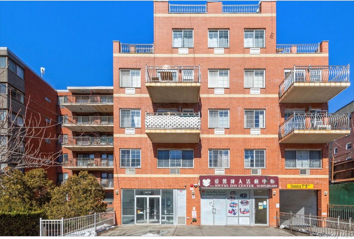 13939 35th Avenue, Unit P7 photo 3