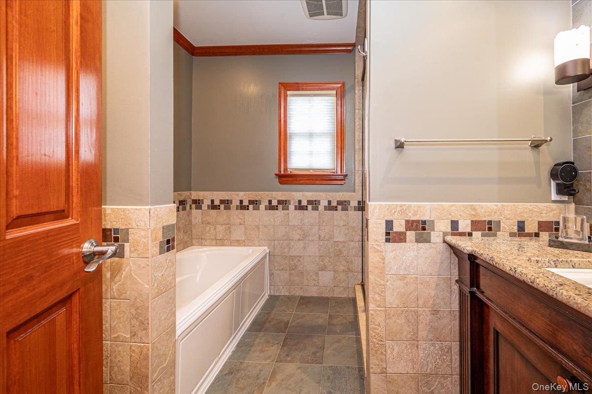 464 Duryea Terrace – For Sale photo 24