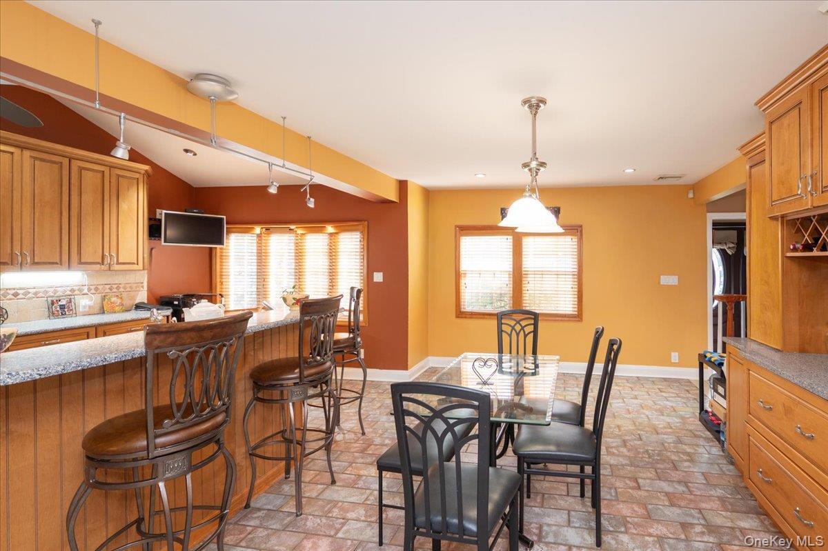 464 Duryea Terrace – For Sale photo 10