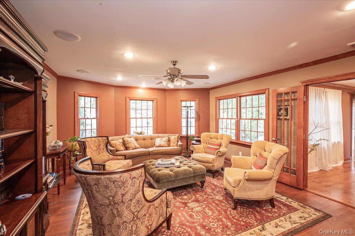 464 Duryea Terrace – For Sale photo 15