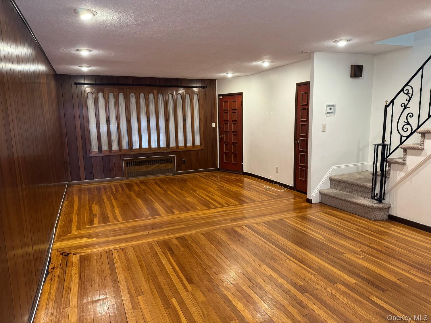 99-03 Ascan Avenue – For Sale photo 4