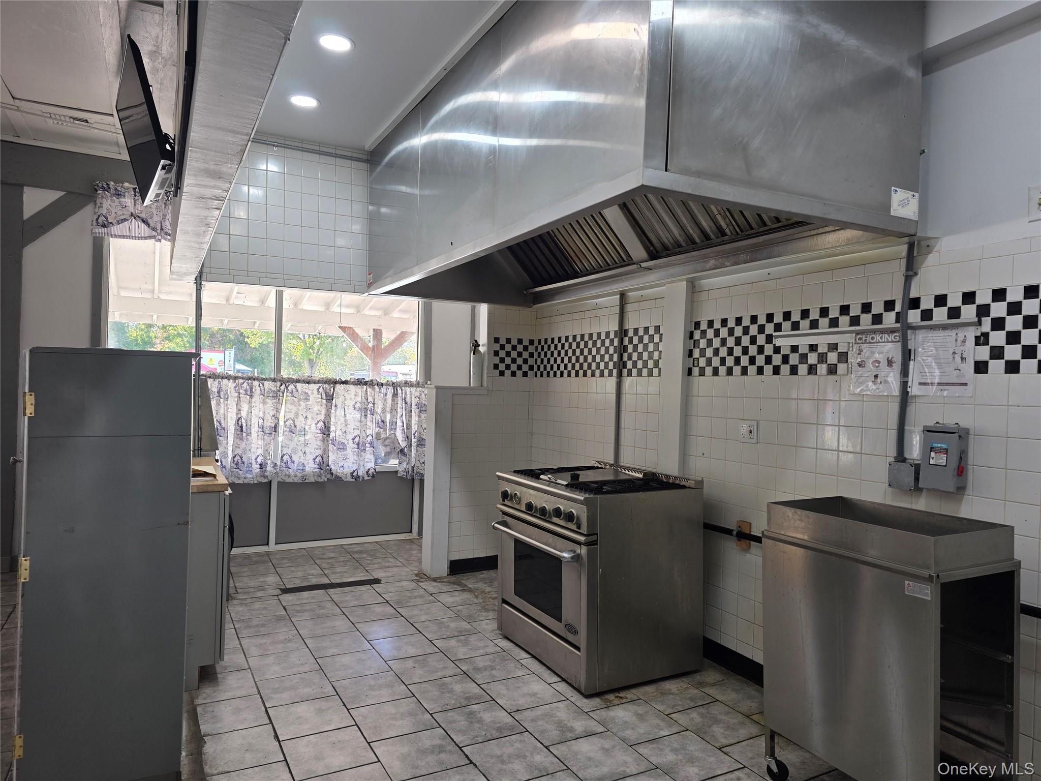 1150 State Route 17A – For Rent photo 4