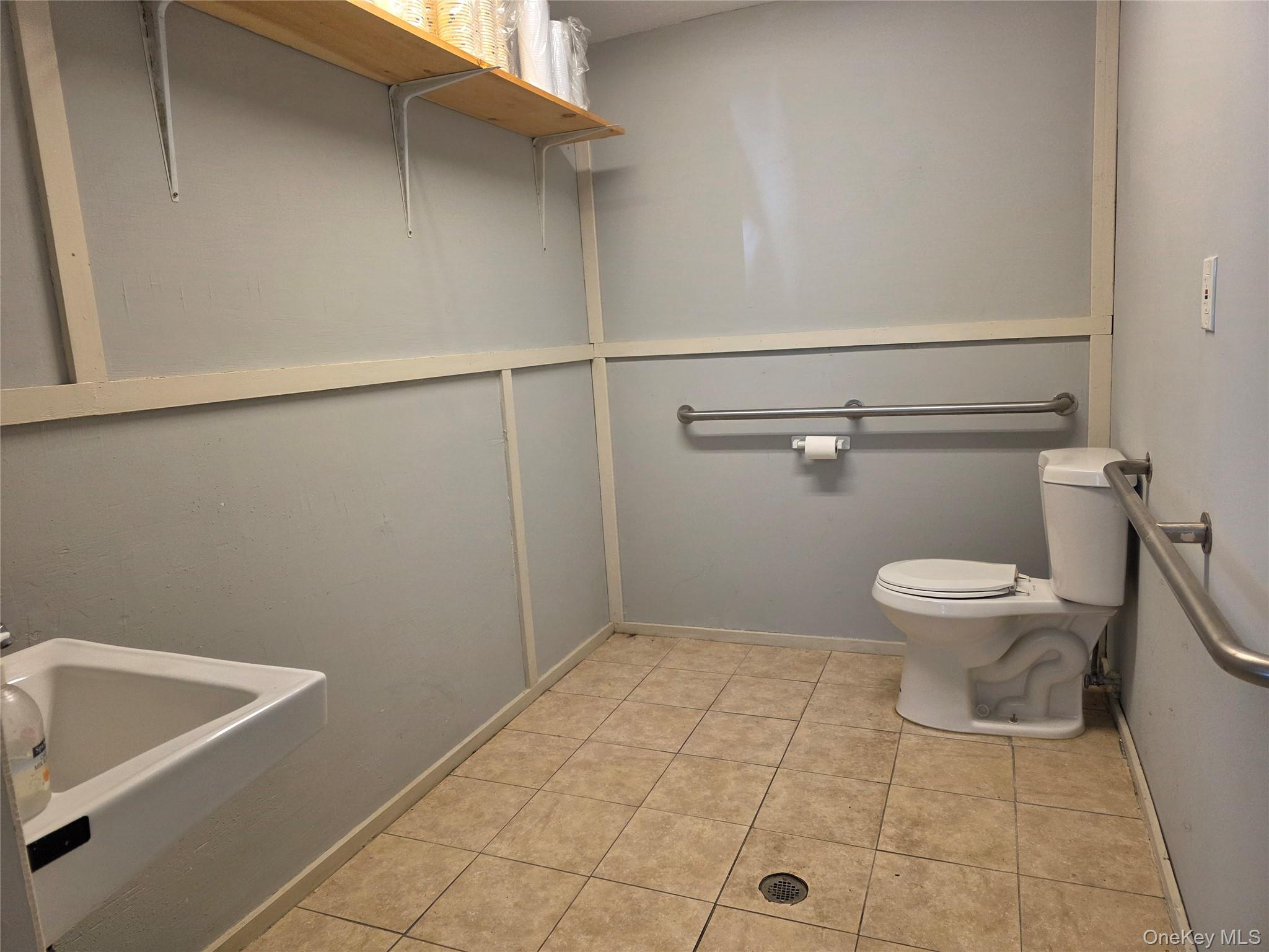 1150 State Route 17A – For Rent photo 8