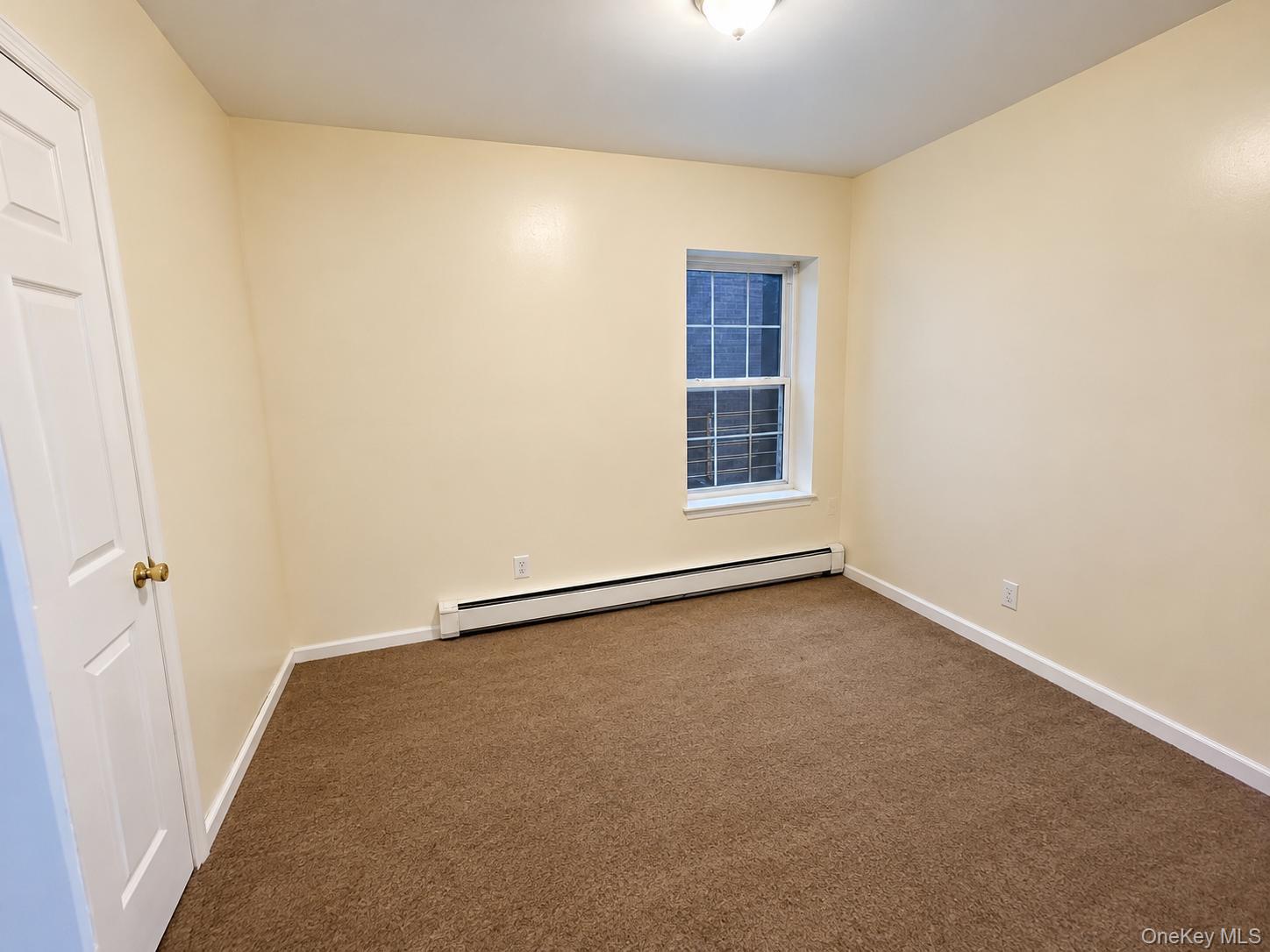 707 Crescent Street – For Rent photo 4