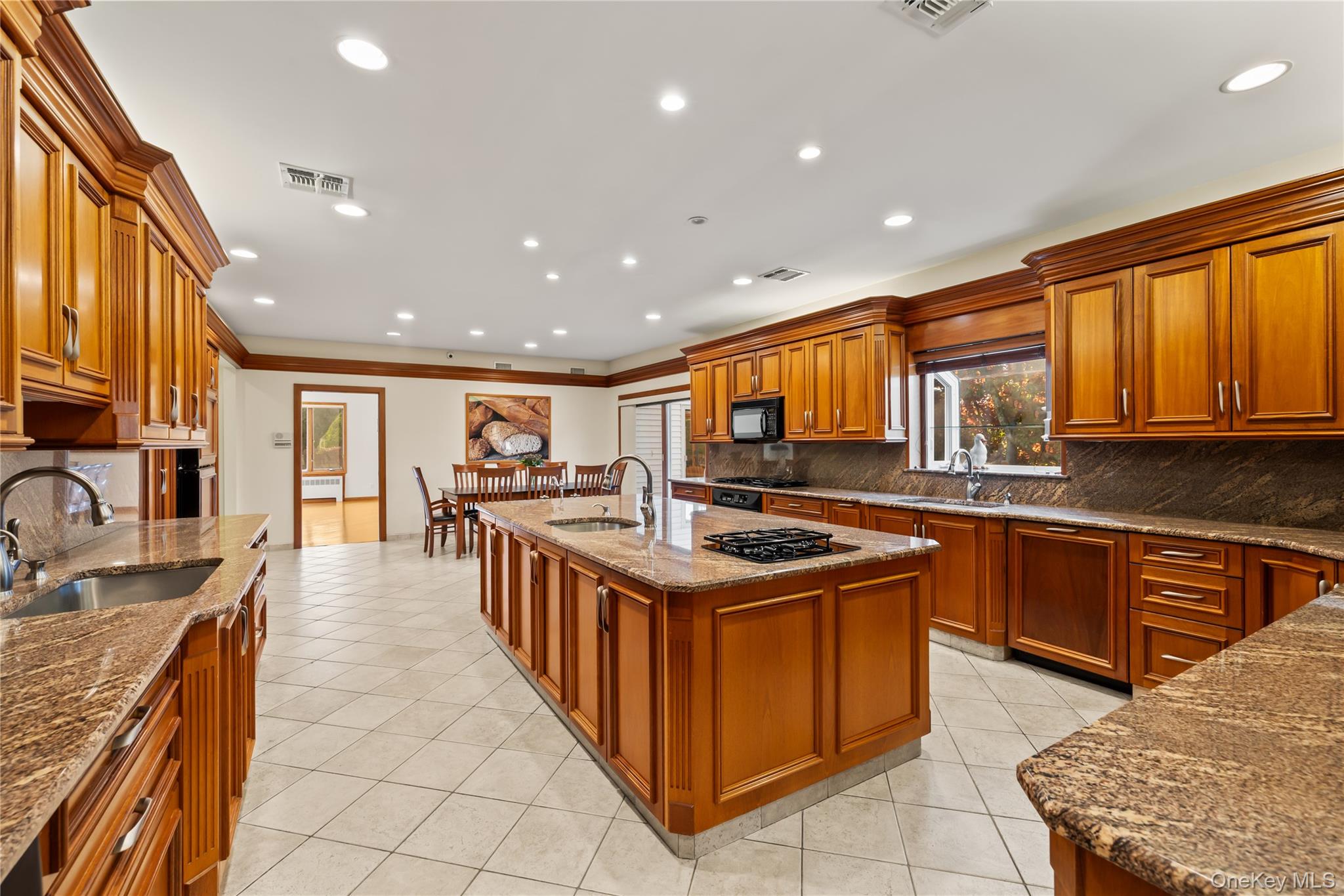 37 Mariner Way – For Sale photo 9