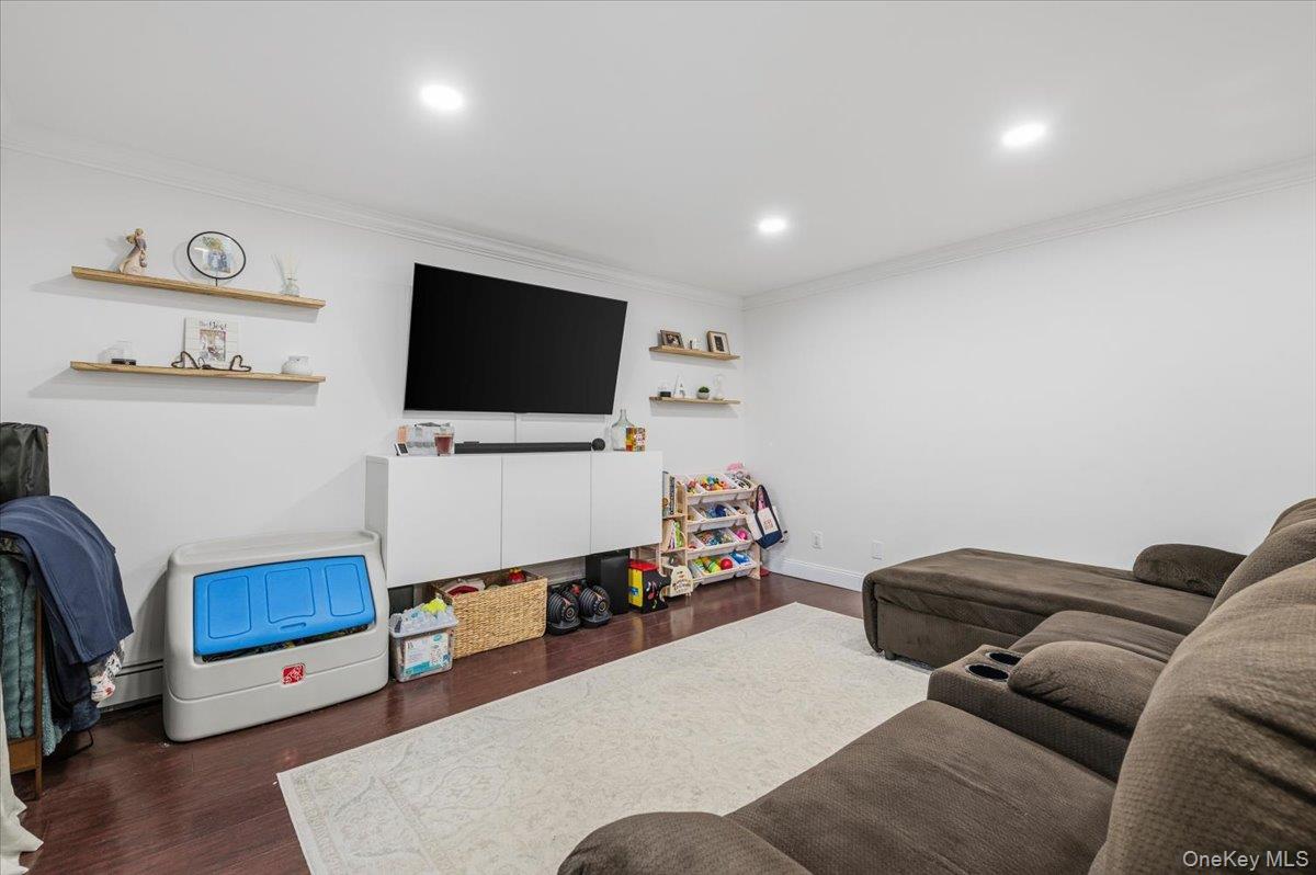36 Richmond Boulevard, Unit 1A photo 11