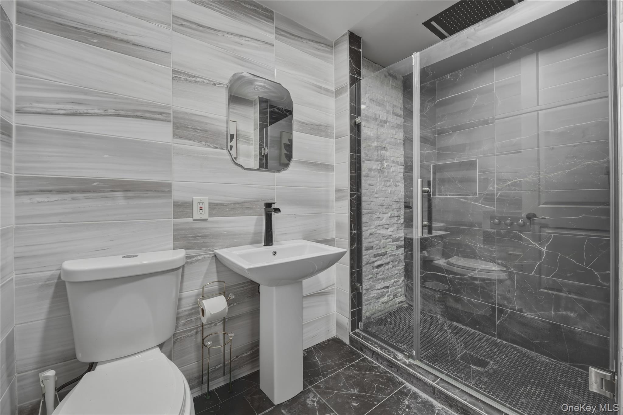 240 S 10th Avenue – For Sale photo 7