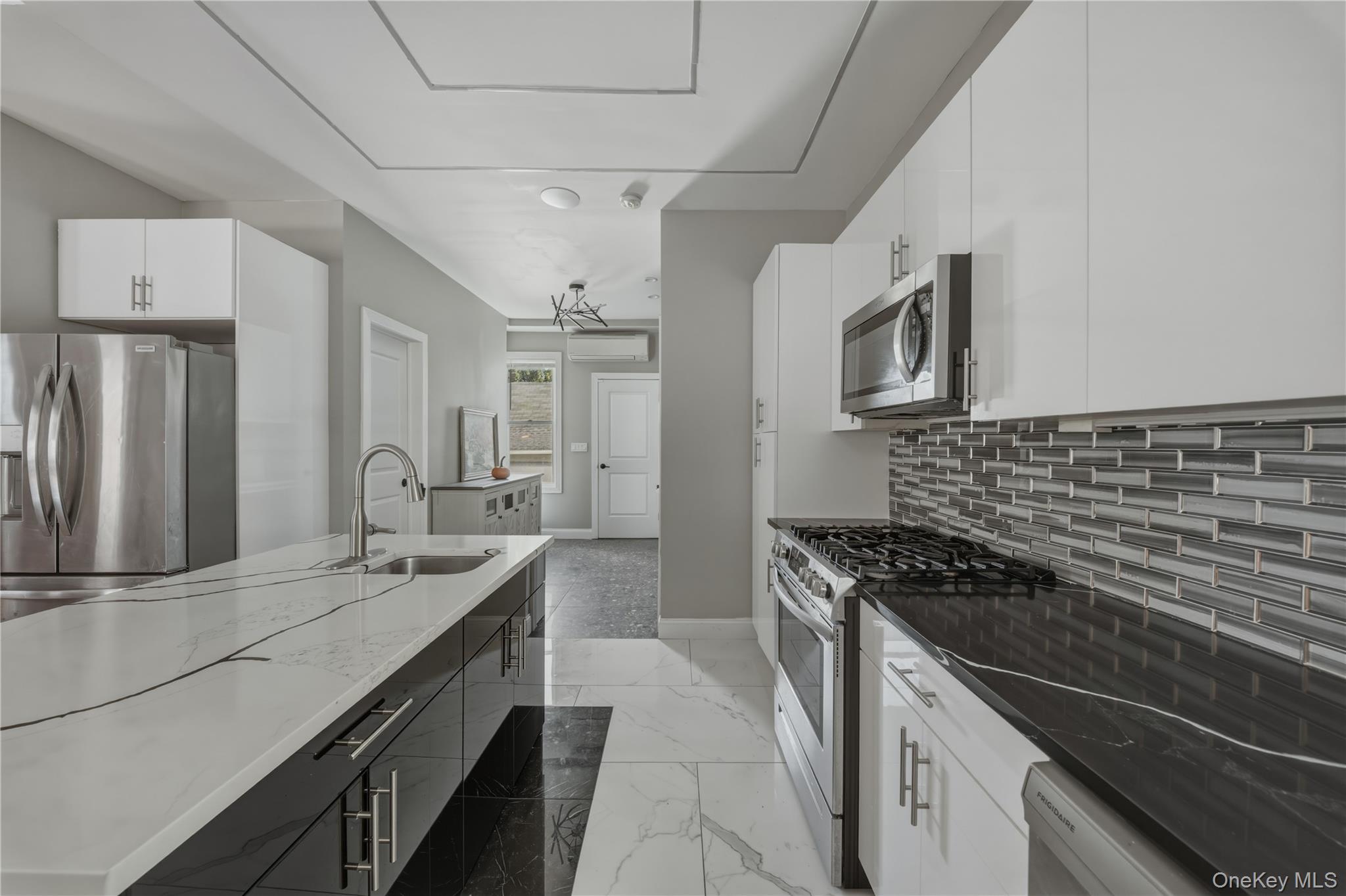 240 S 10th Avenue – For Sale photo 6