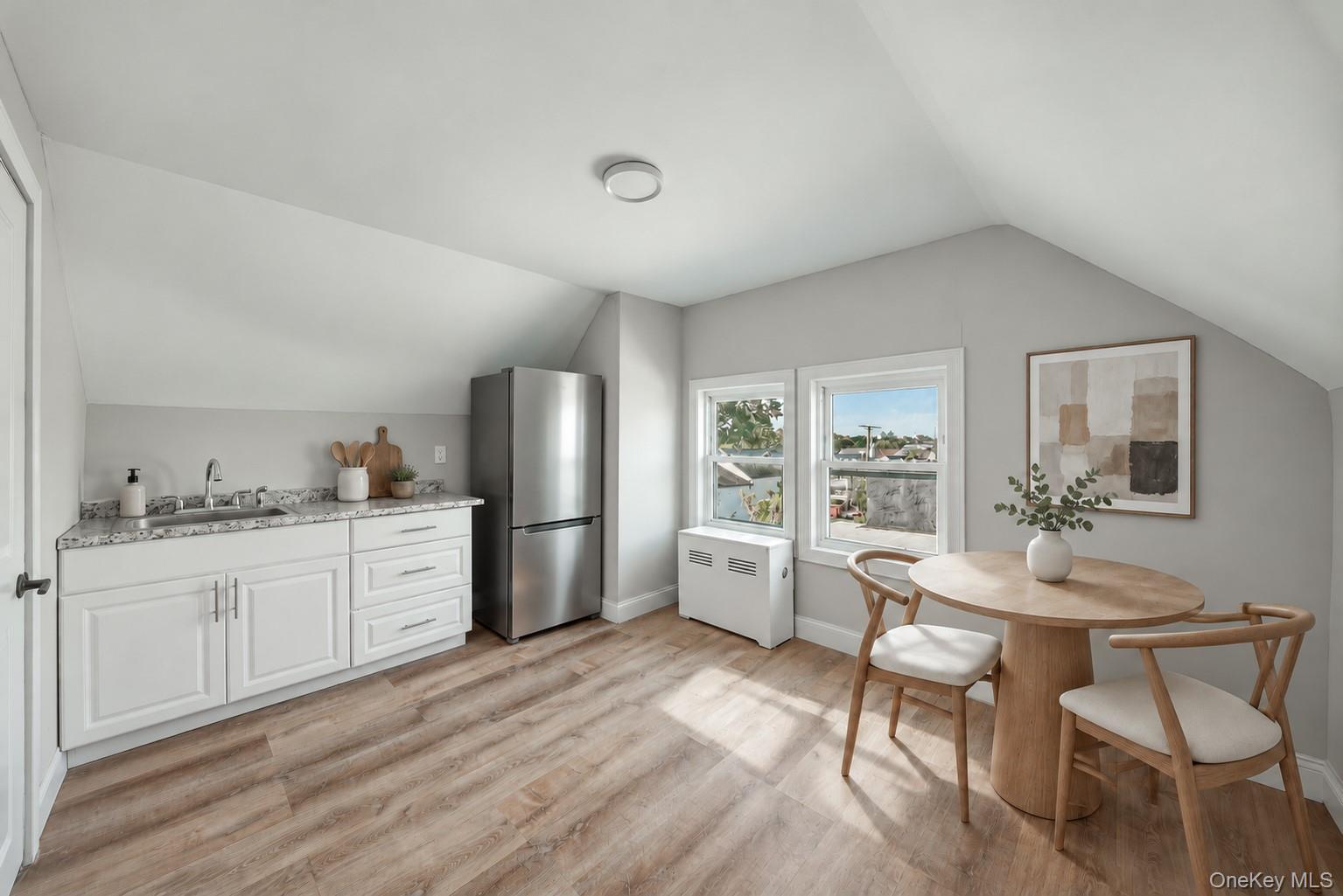 240 S 10th Avenue – For Sale photo 14