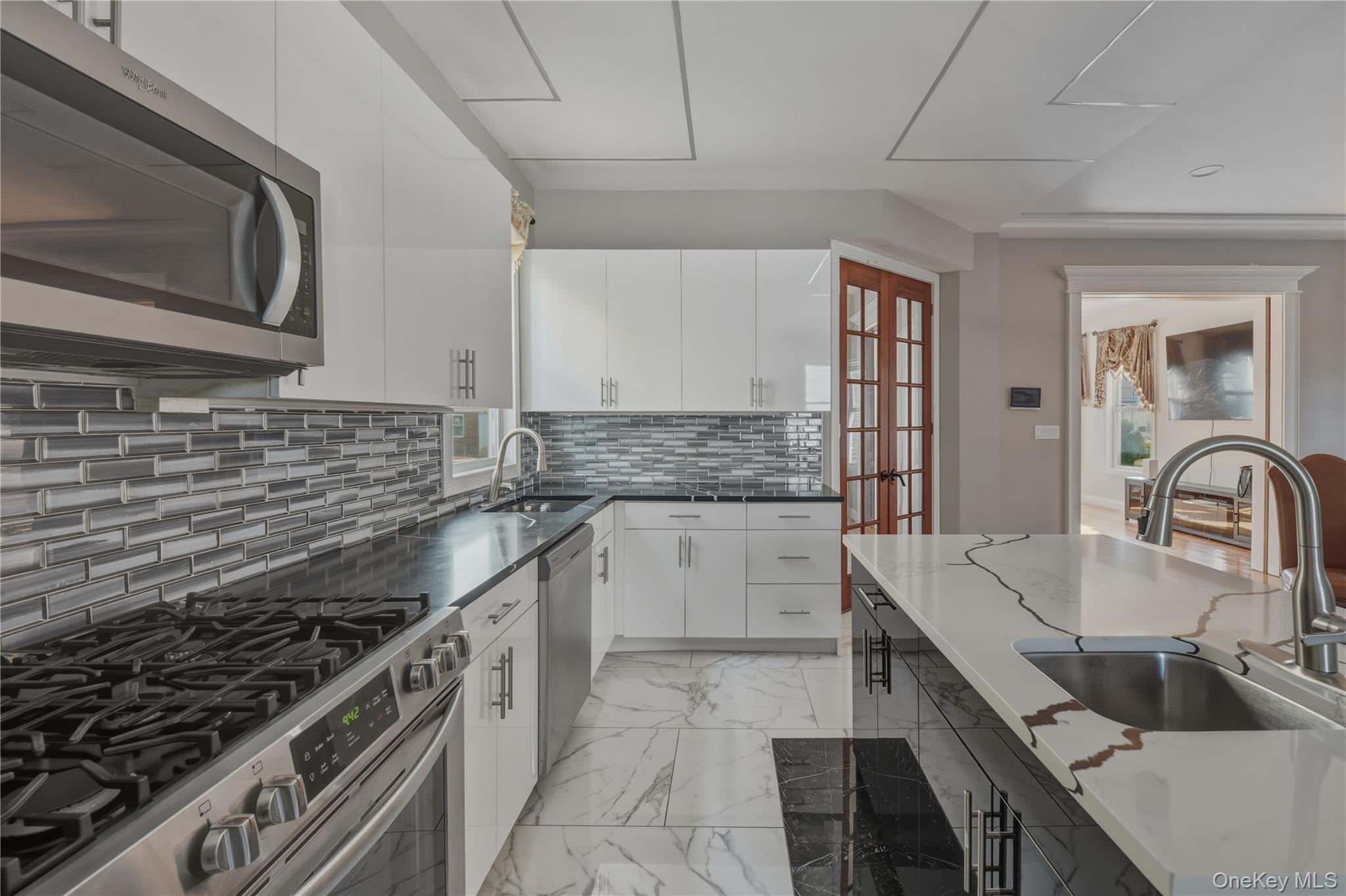 240 S 10th Avenue – For Sale photo 5