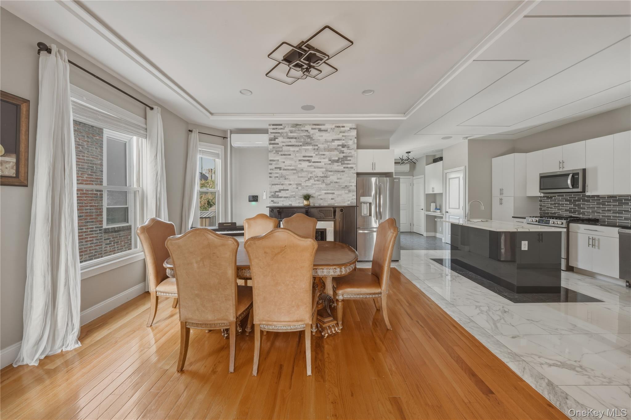 240 S 10th Avenue – For Sale photo 3