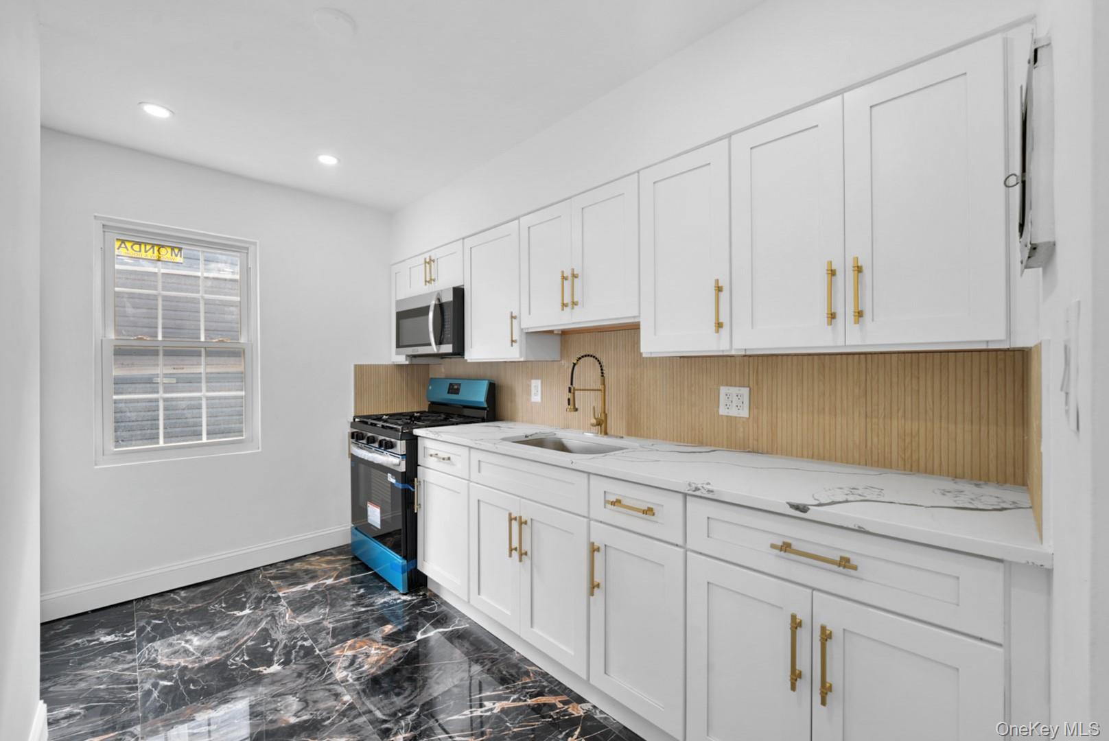 12217 Lucas Street – For Sale photo 6