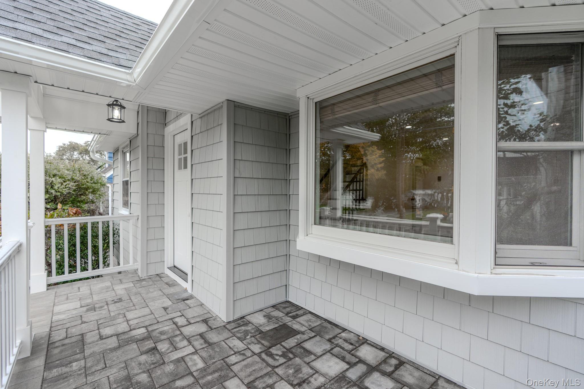 2469 Fortesque Avenue – For Sale photo 3