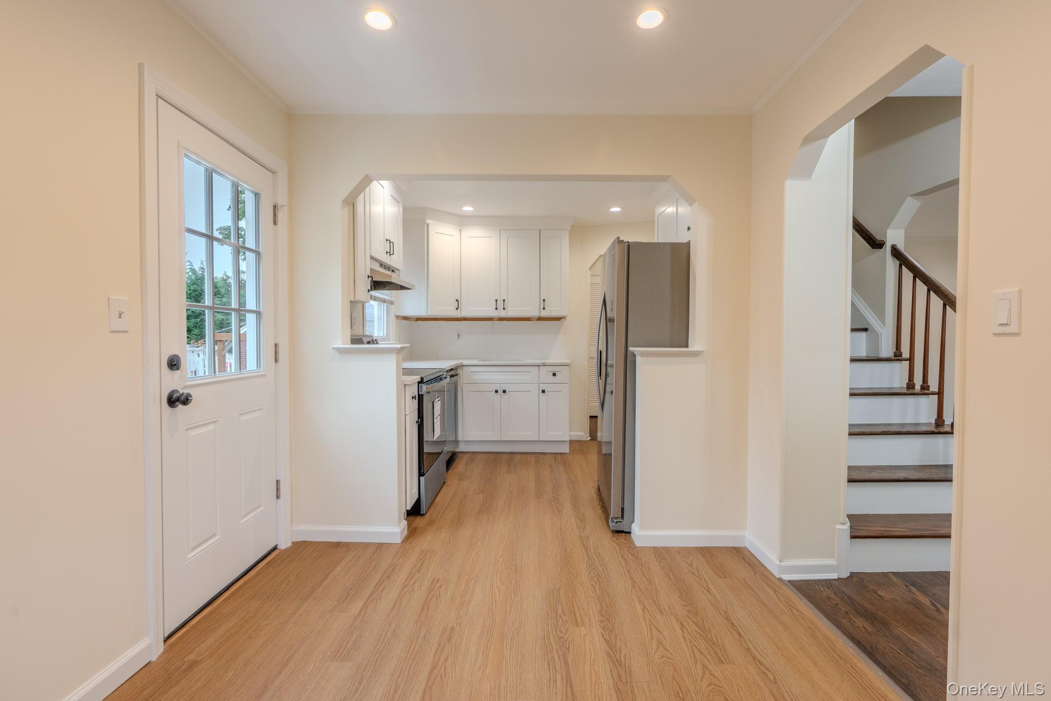 2469 Fortesque Avenue – For Sale photo 8