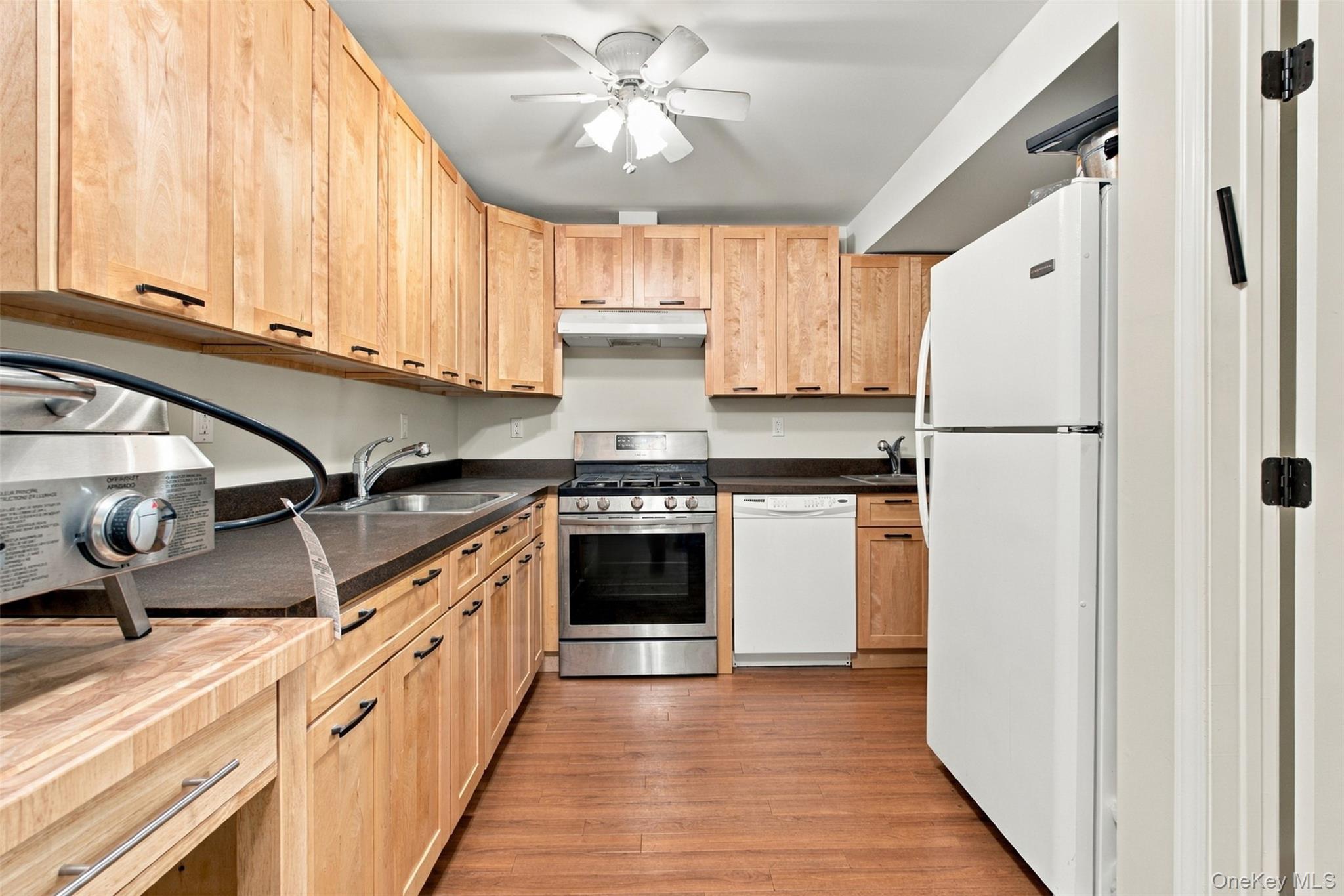 10 Wilson Court – For Sale photo 32