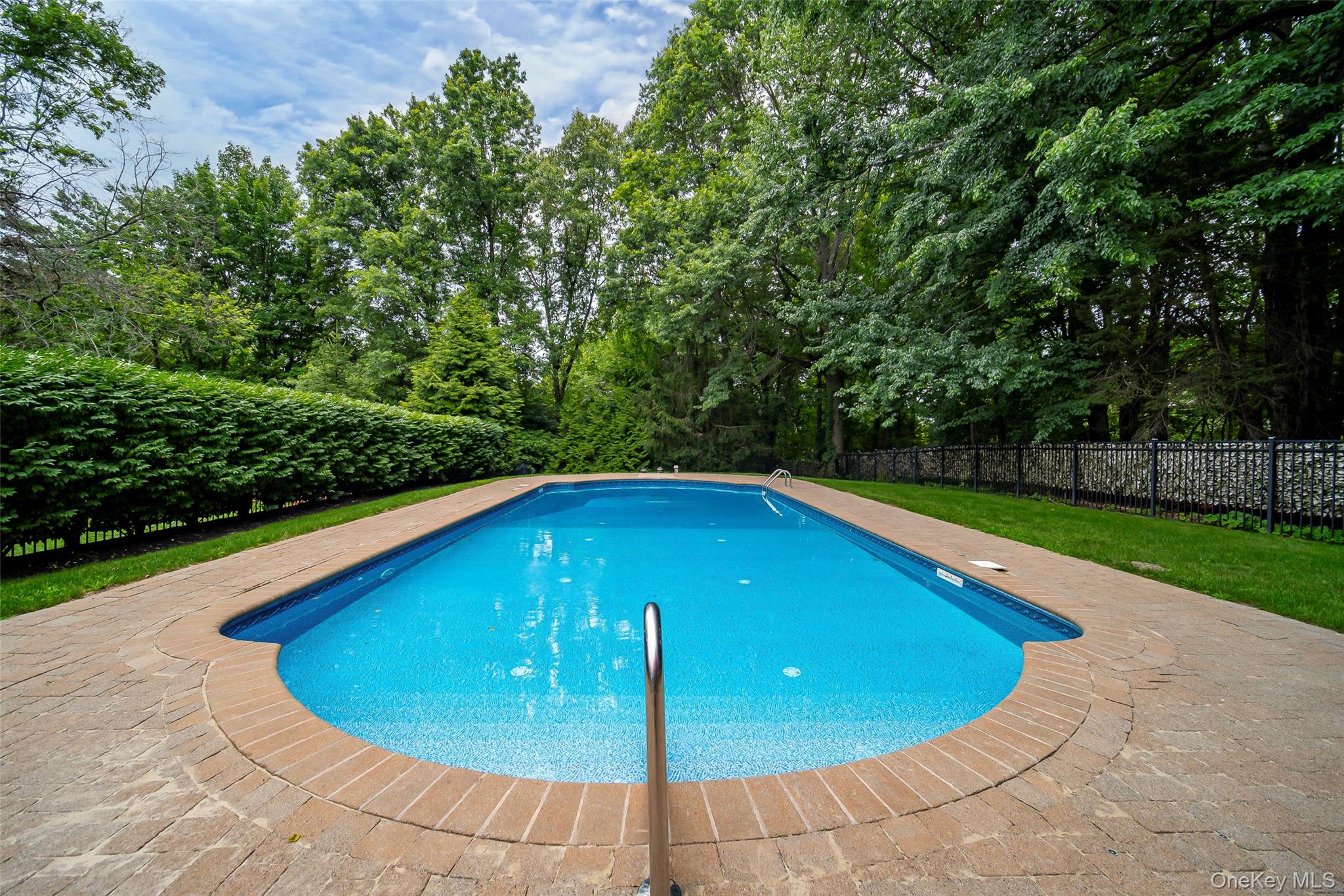 10 Wilson Court – For Sale photo 40