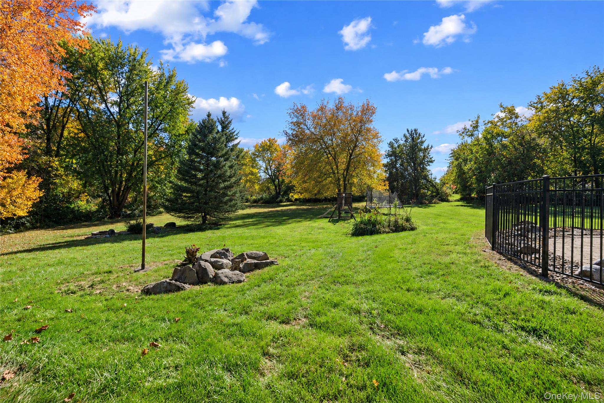 18 Mackey Road – For Sale photo 32