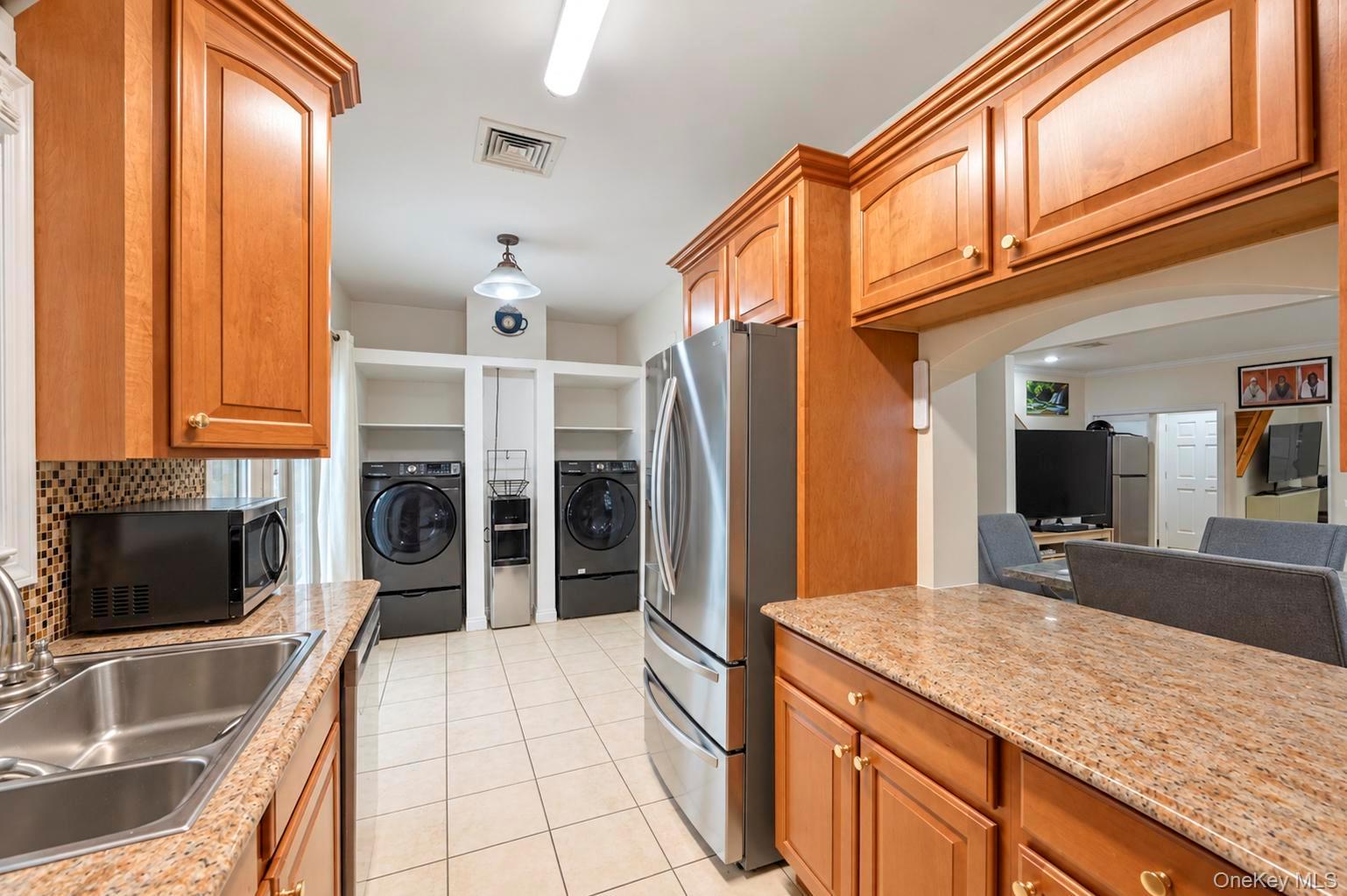 14 N 4th Street – For Sale photo 2