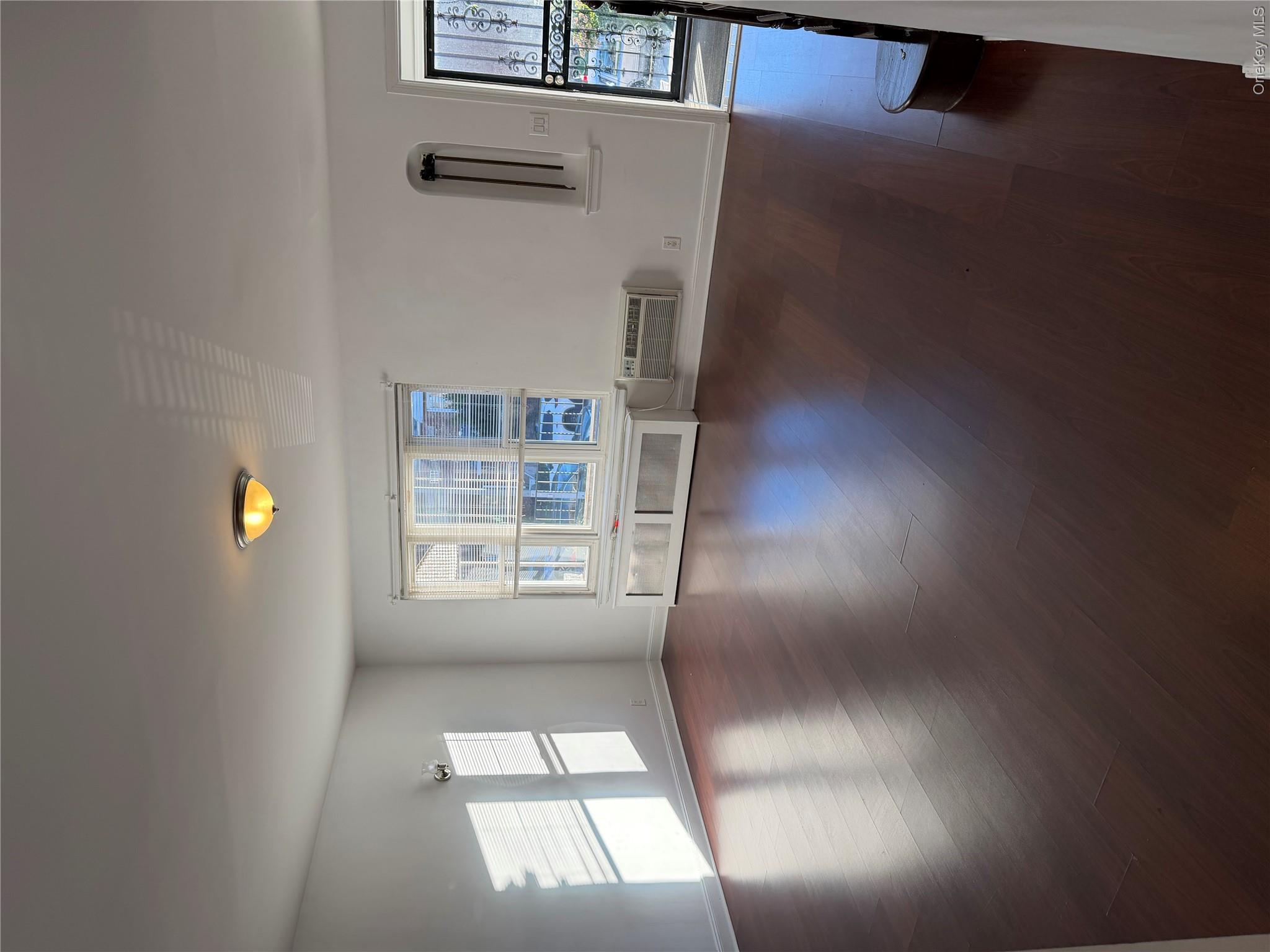 63-117 Alderton Street – For Rent photo 2