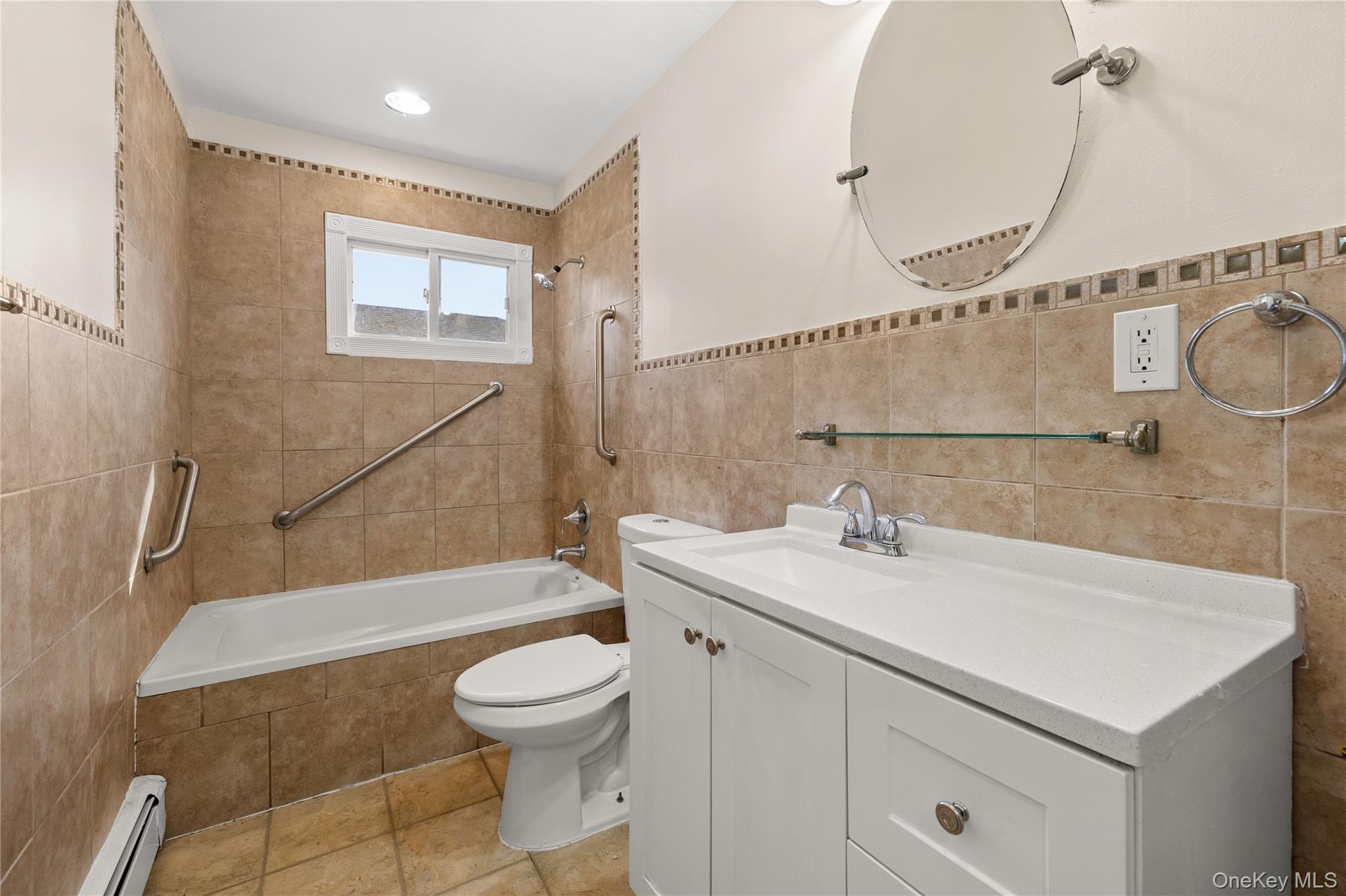 537 Lakeway Drive – For Sale photo 10