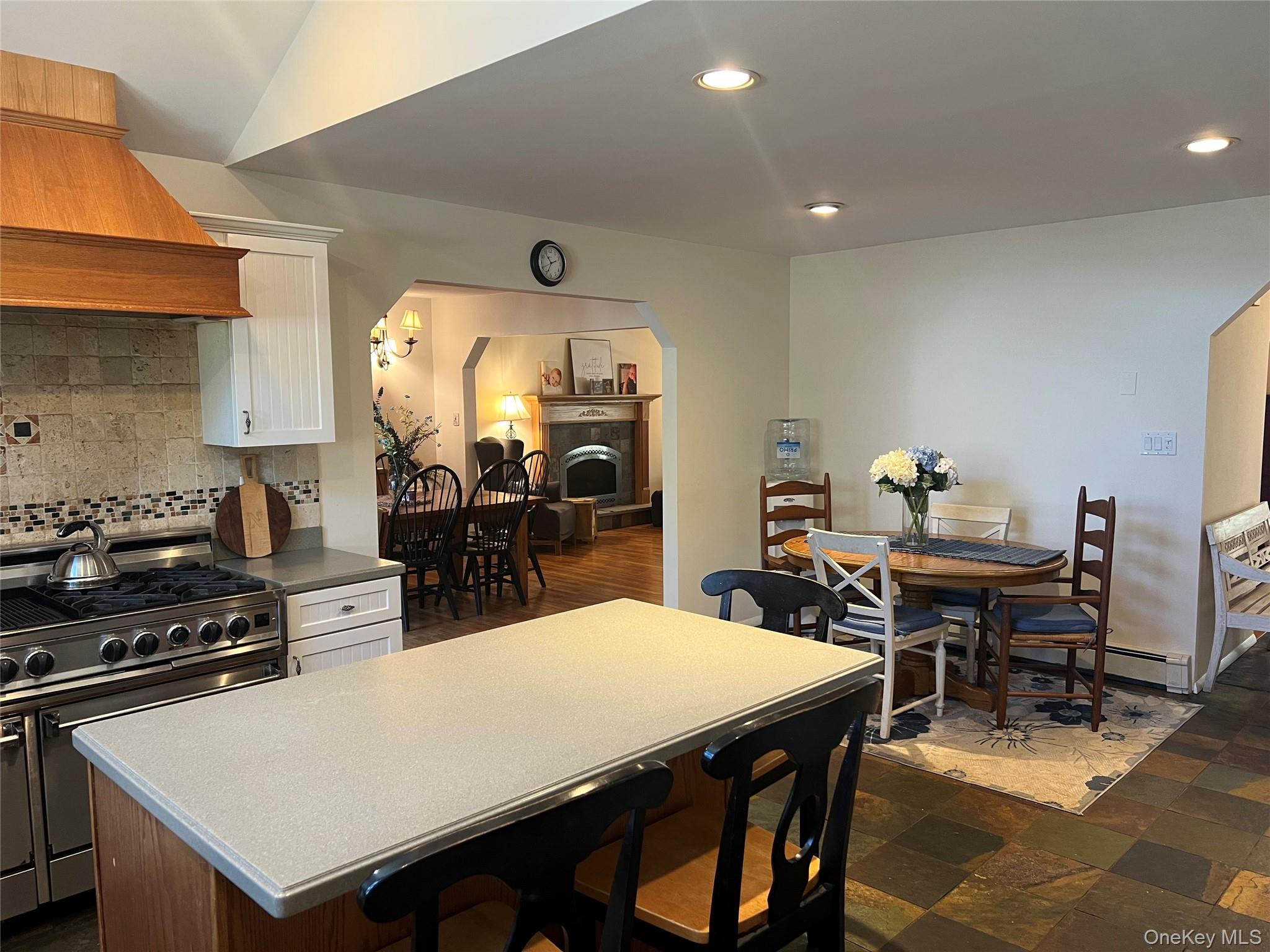 22 Emerson Avenue – For Sale photo 7