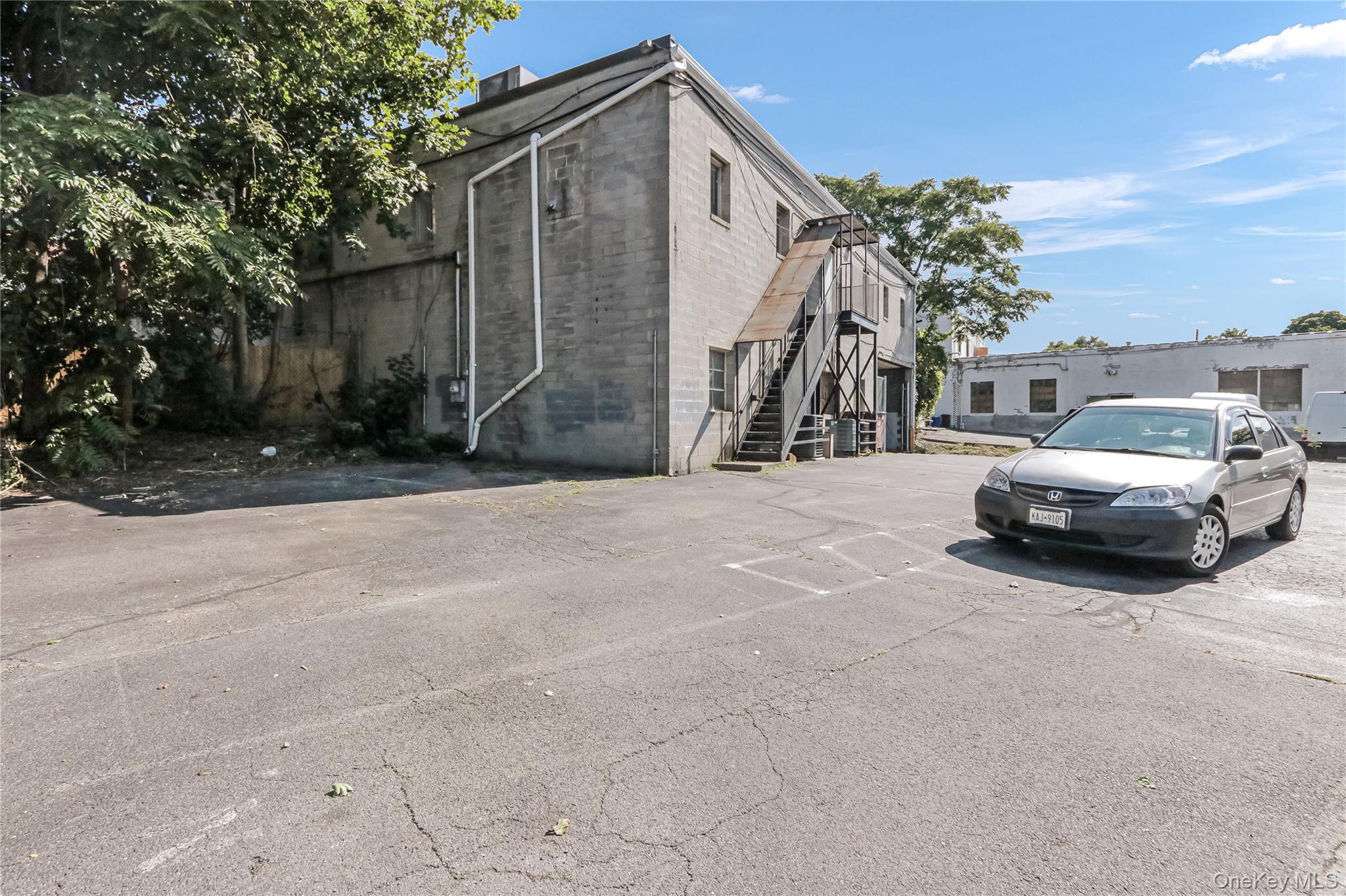 473 Broadway – For Rent photo 14