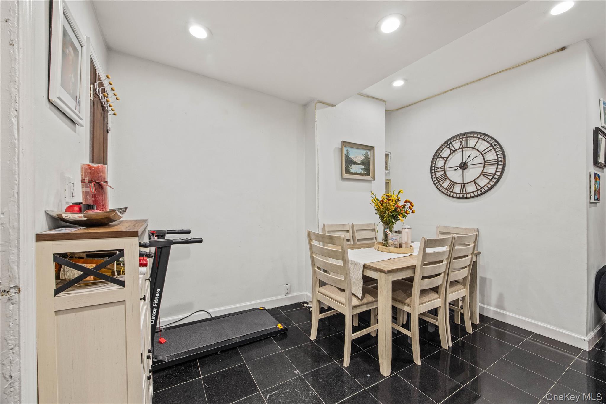 1851 Watson Avenue – For Sale photo 10