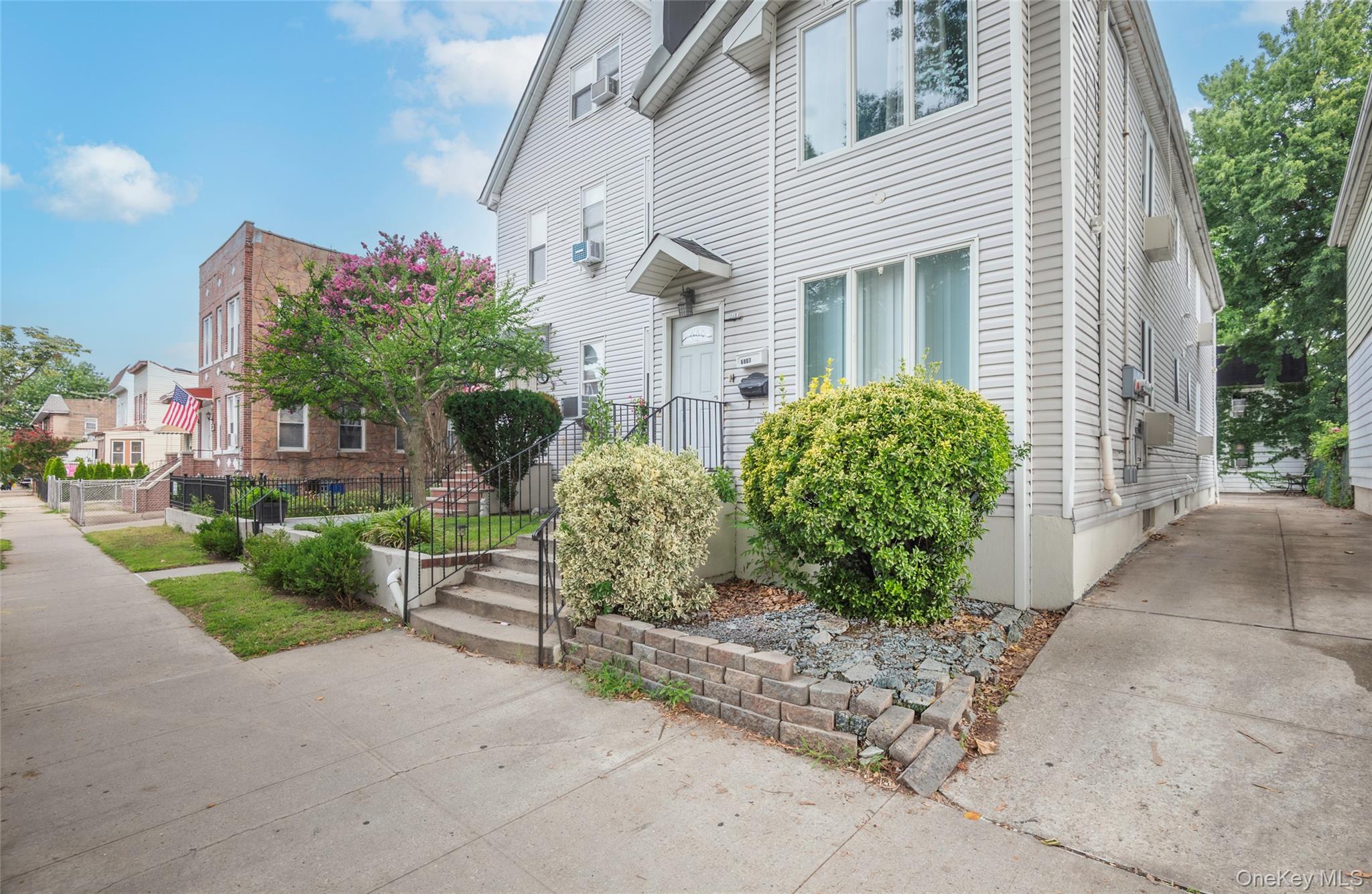 68-07 50th Avenue, Unit 2 photo 2