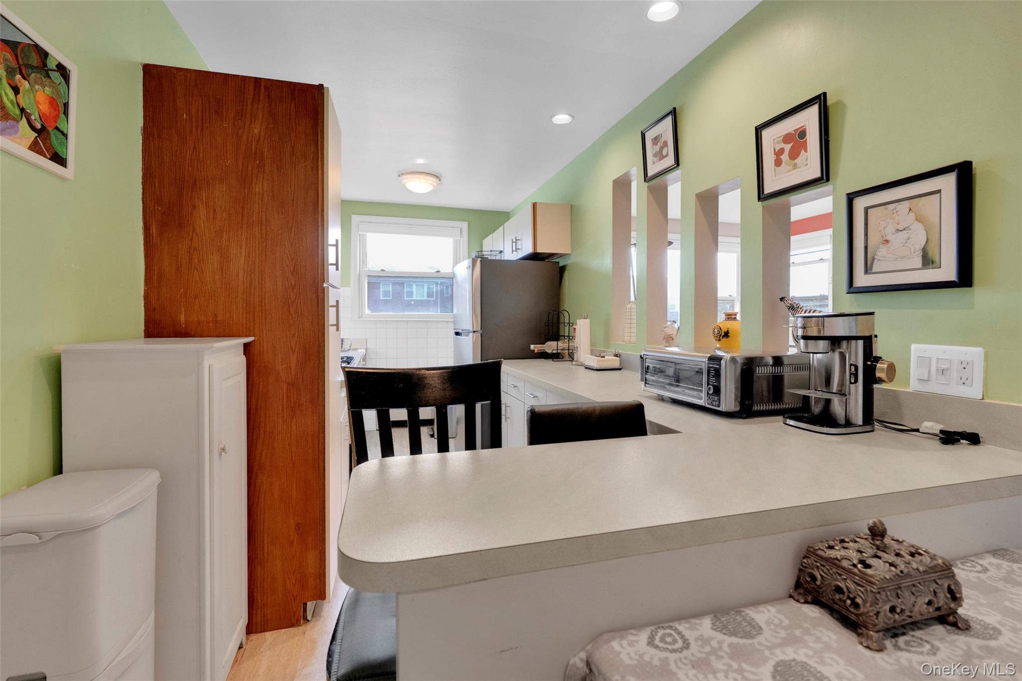 95 N Broadway, Unit B1-5 photo 3
