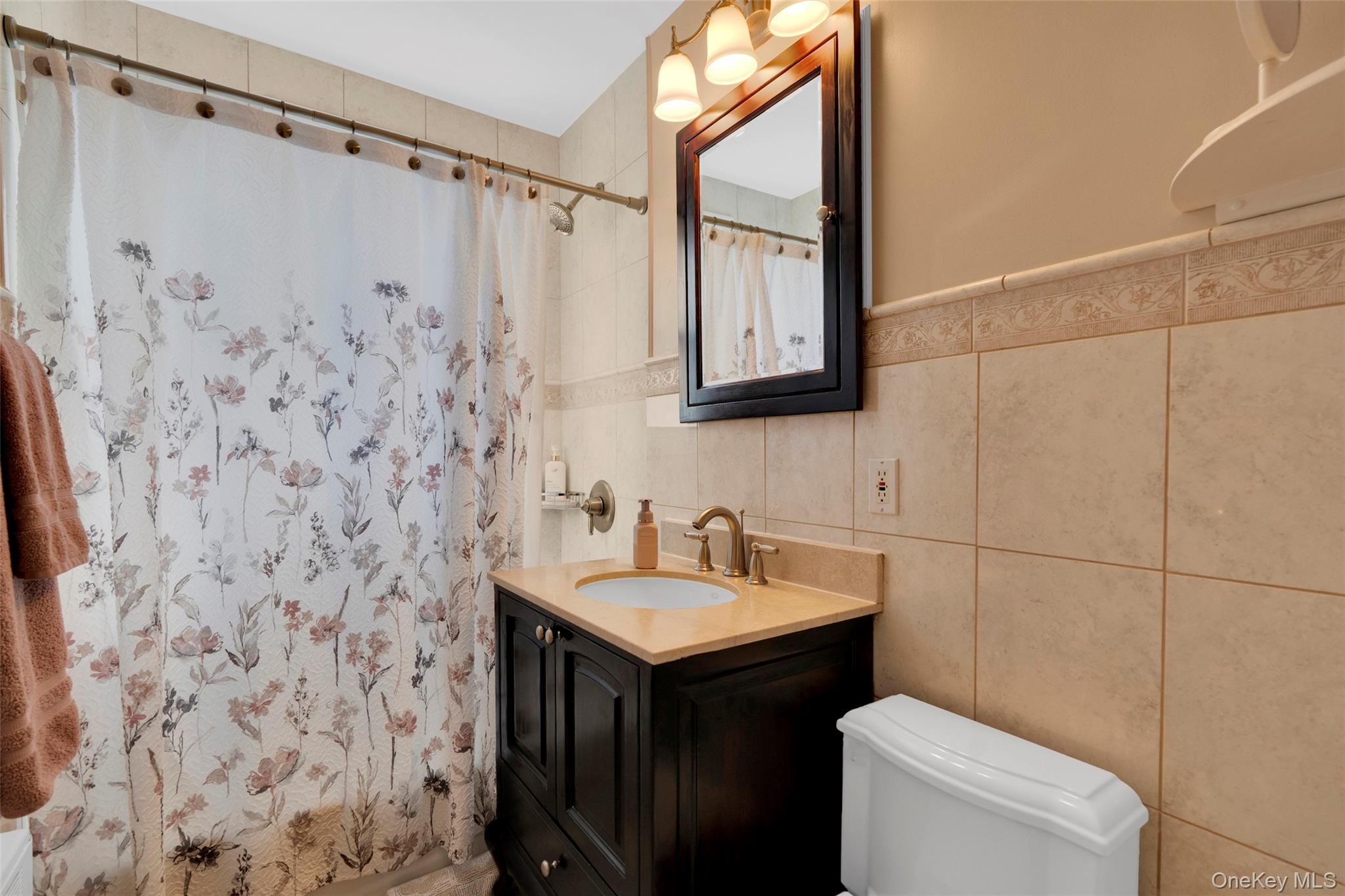 95 N Broadway, Unit B1-5 photo 13