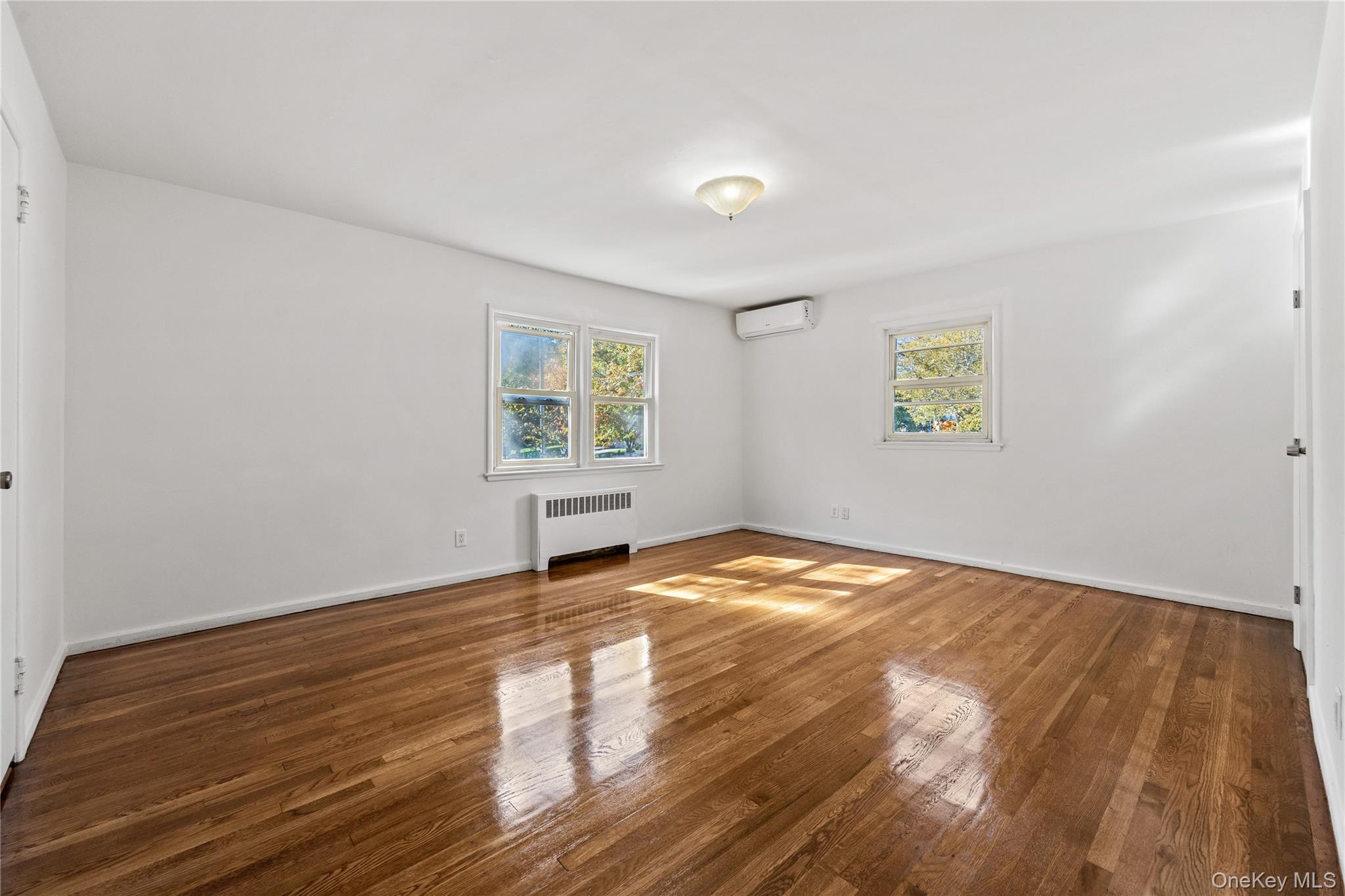 219-01 82nd Avenue – For Sale photo 24
