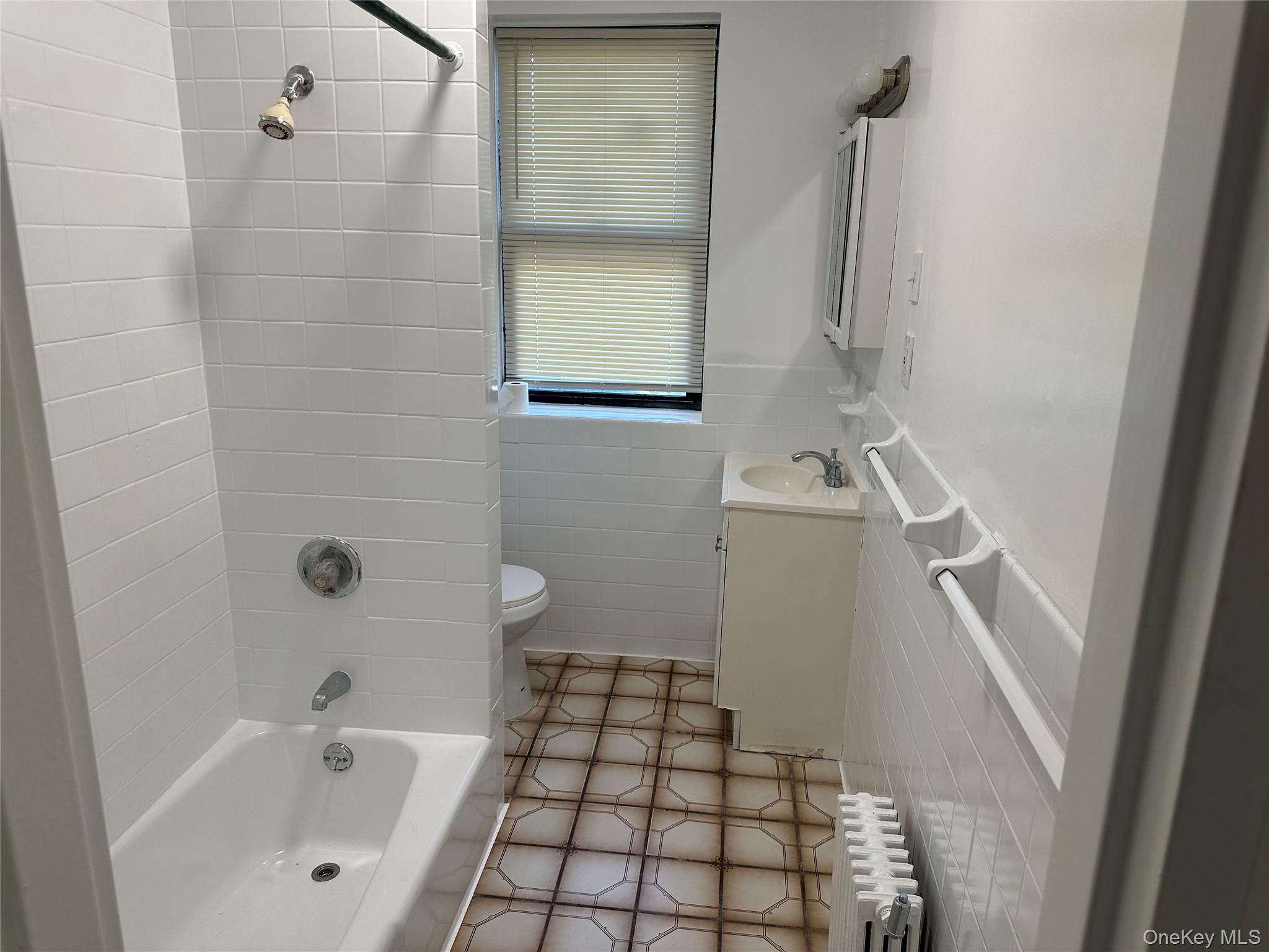107 Lincoln Avenue – For Sale photo 3