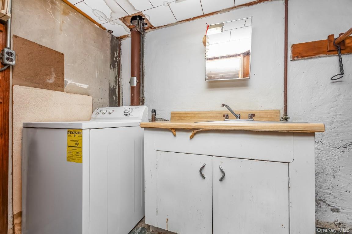 64-57 83rd Place – For Sale photo 17