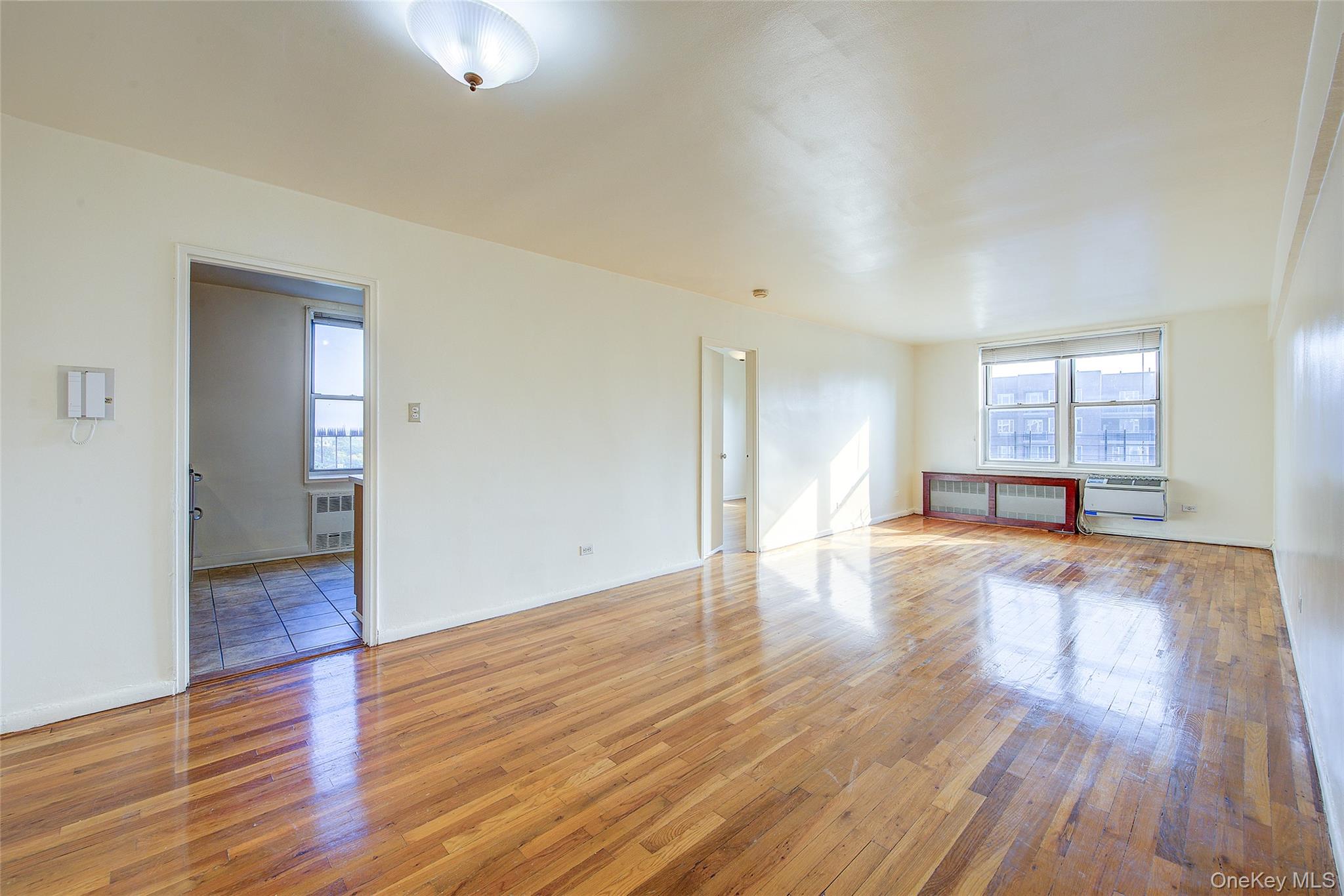 63-11 Queens Boulevard, Unit G3