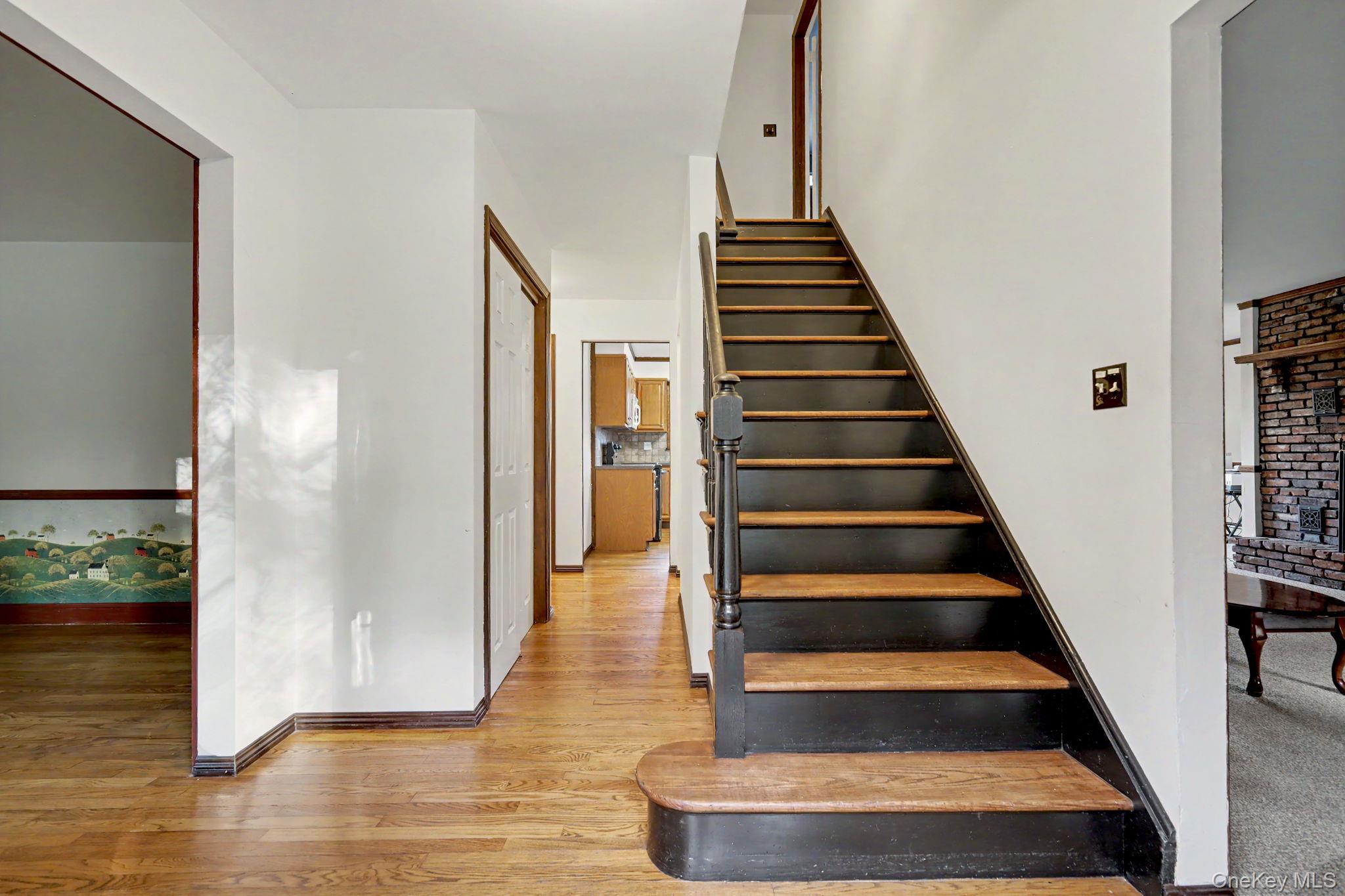 122 Agor Lane – For Sale photo 6
