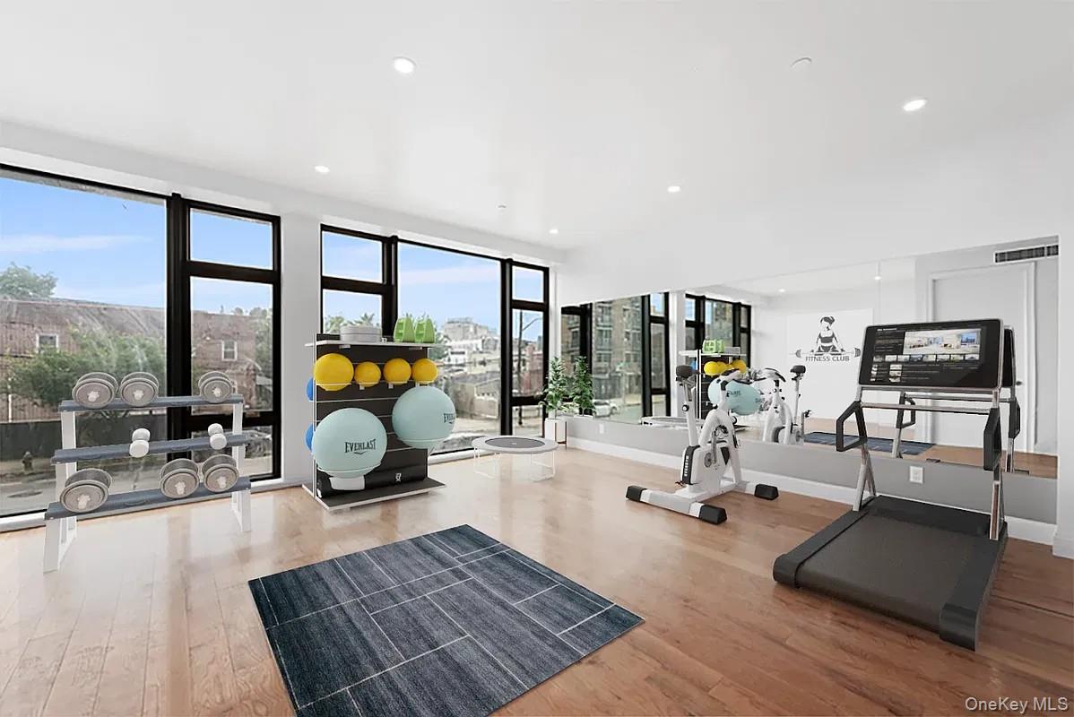 2806 21st Street, Unit 2FA photo 7