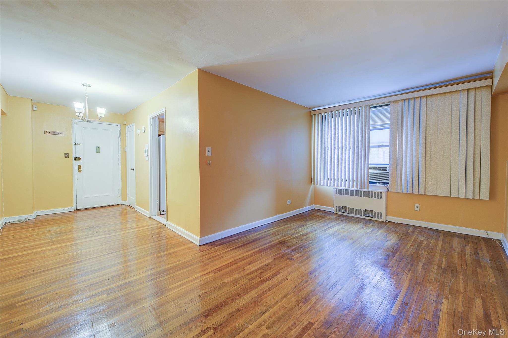 112-30 Northern Boulevard, Unit 1F photo 6