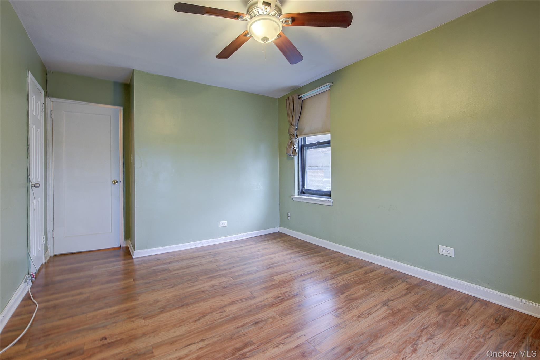 112-30 Northern Boulevard, Unit 1F photo 26