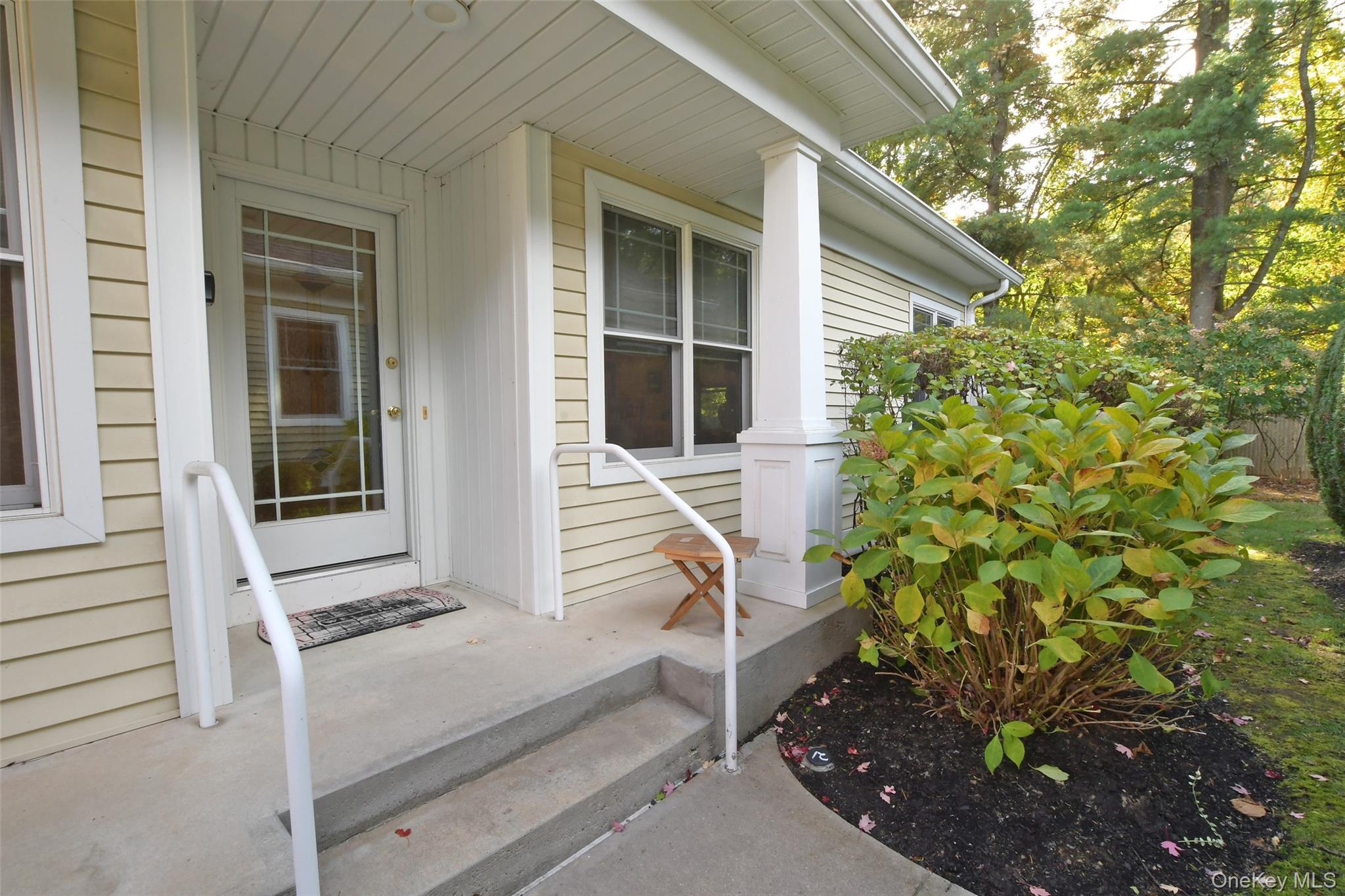 16 Oak Run – For Sale
