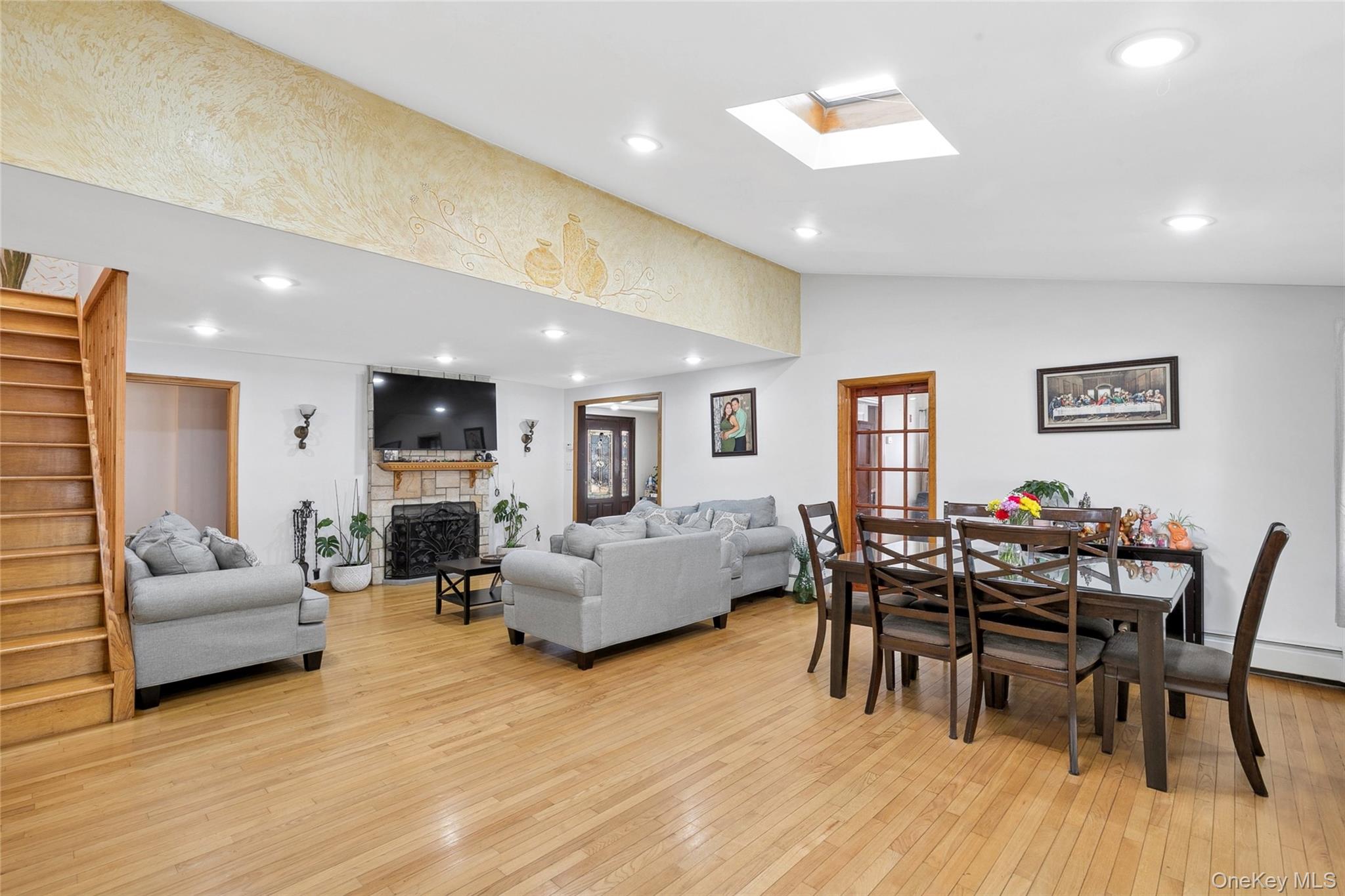 93 Hearth Lane – For Sale photo 11