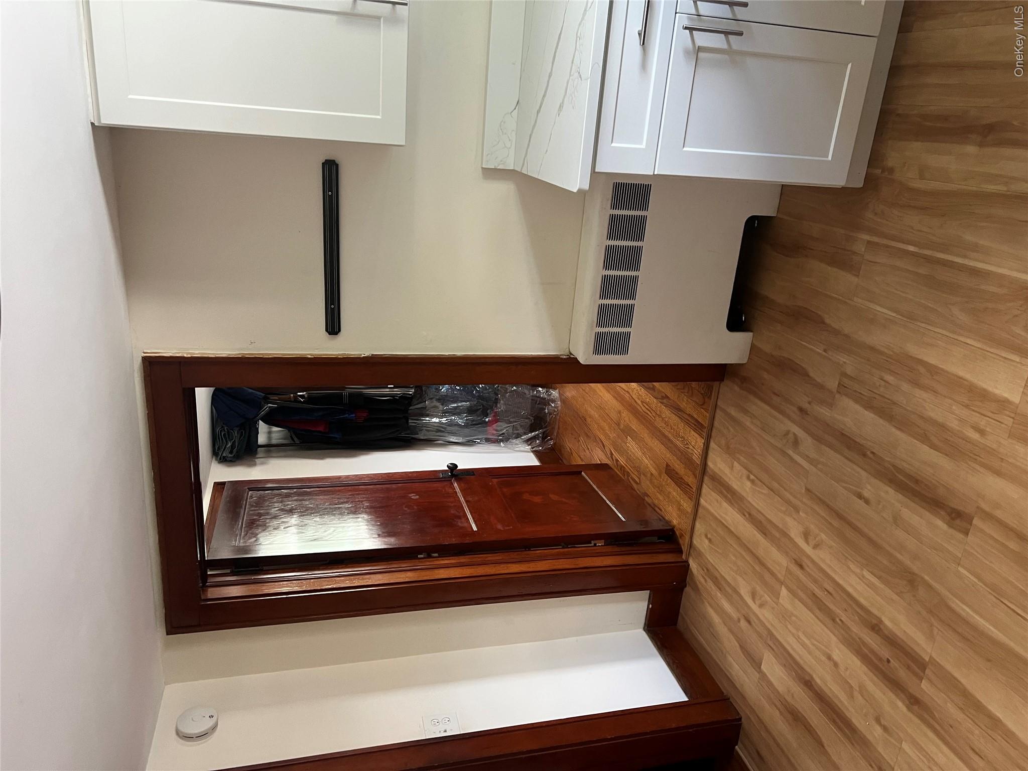 222 East Main Street – For Rent photo 6