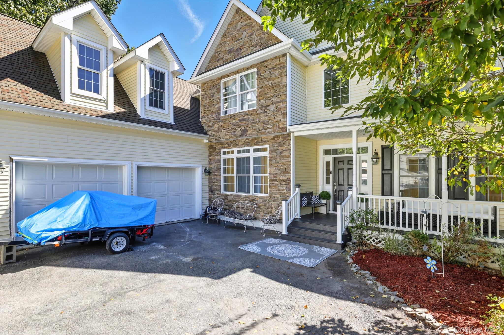 153 Shagbark Lane – For Sale photo 3