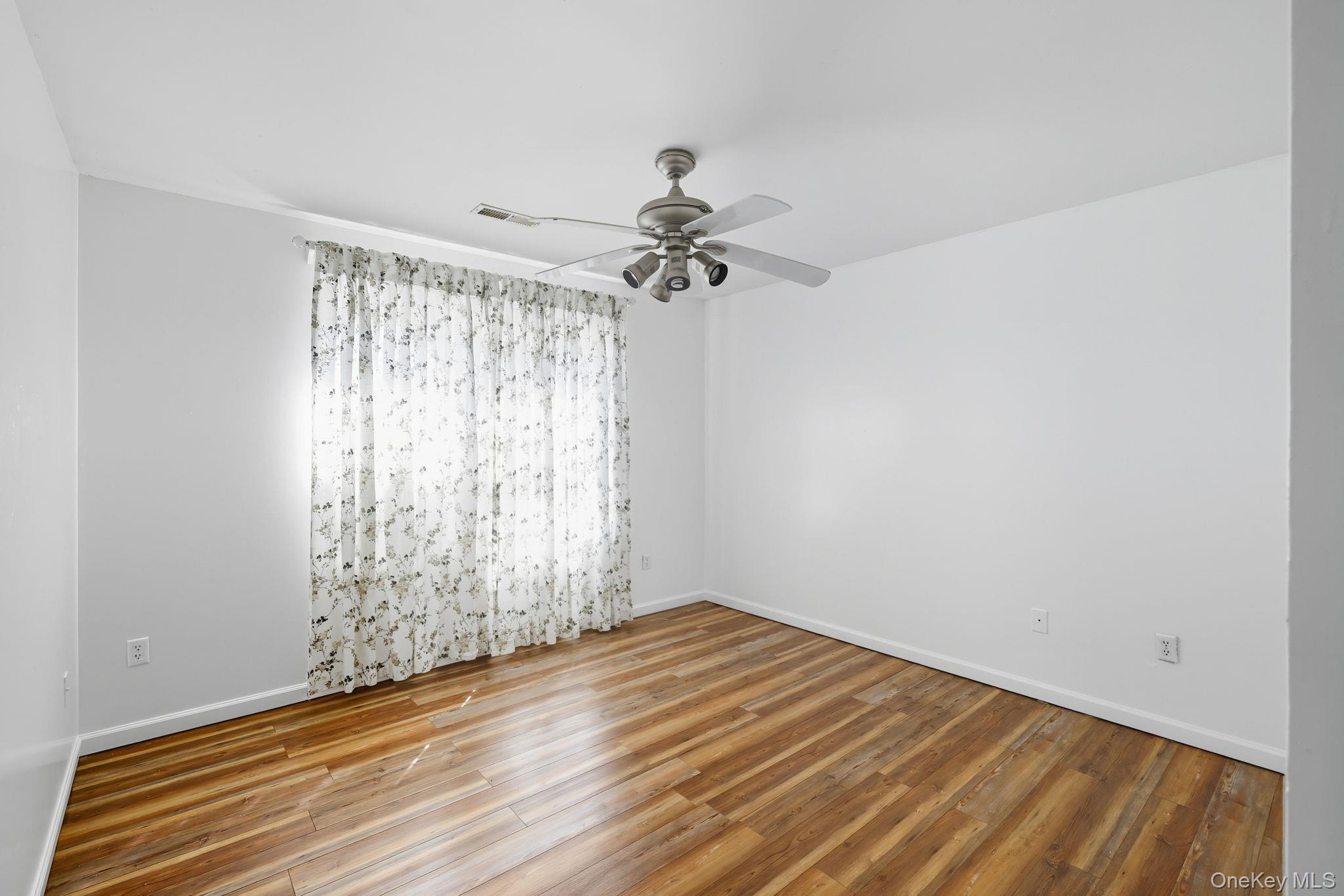 153 Shagbark Lane – For Sale photo 28