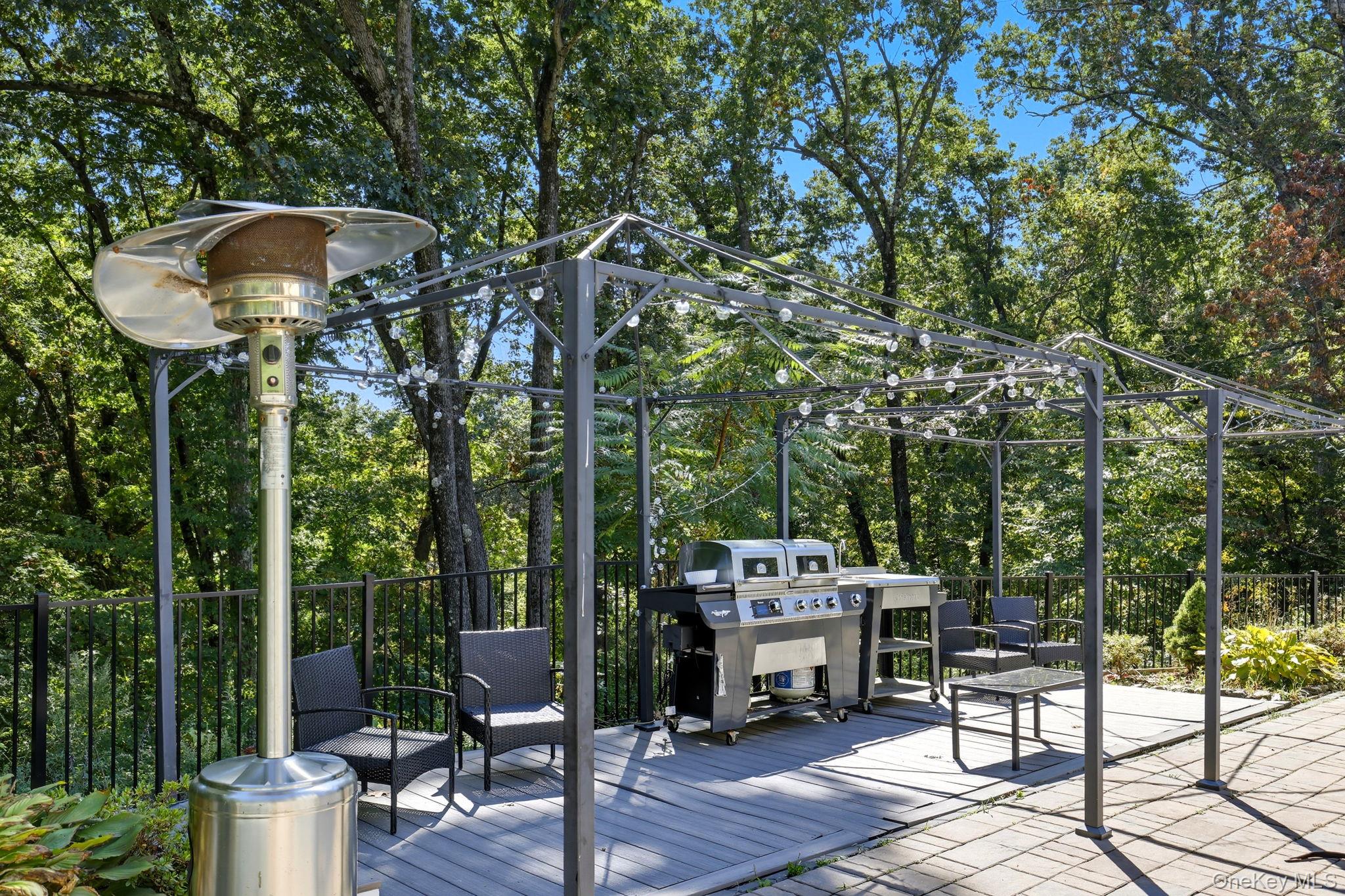 153 Shagbark Lane – For Sale photo 32