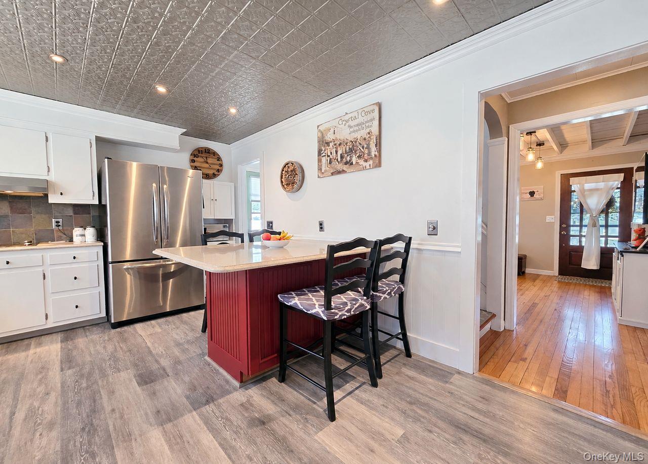 8 Perry Place – For Sale photo 3