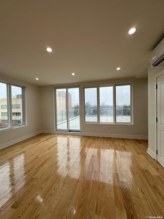 101-07 91 St – For Rent photo 4