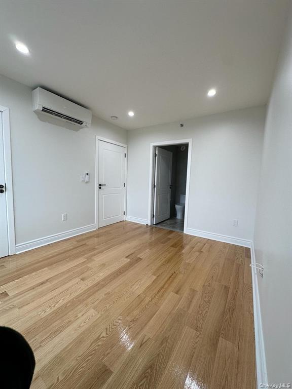101-07 91 St – For Rent photo 7